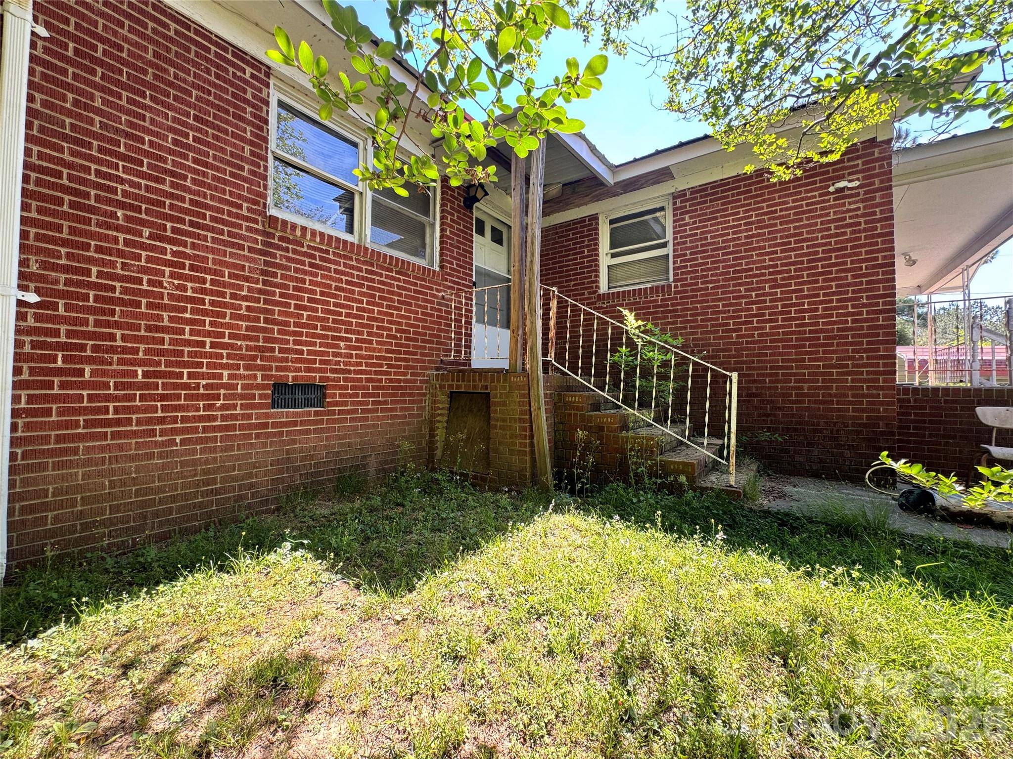 101 Ledbetter RD, Polkton, NC 28135