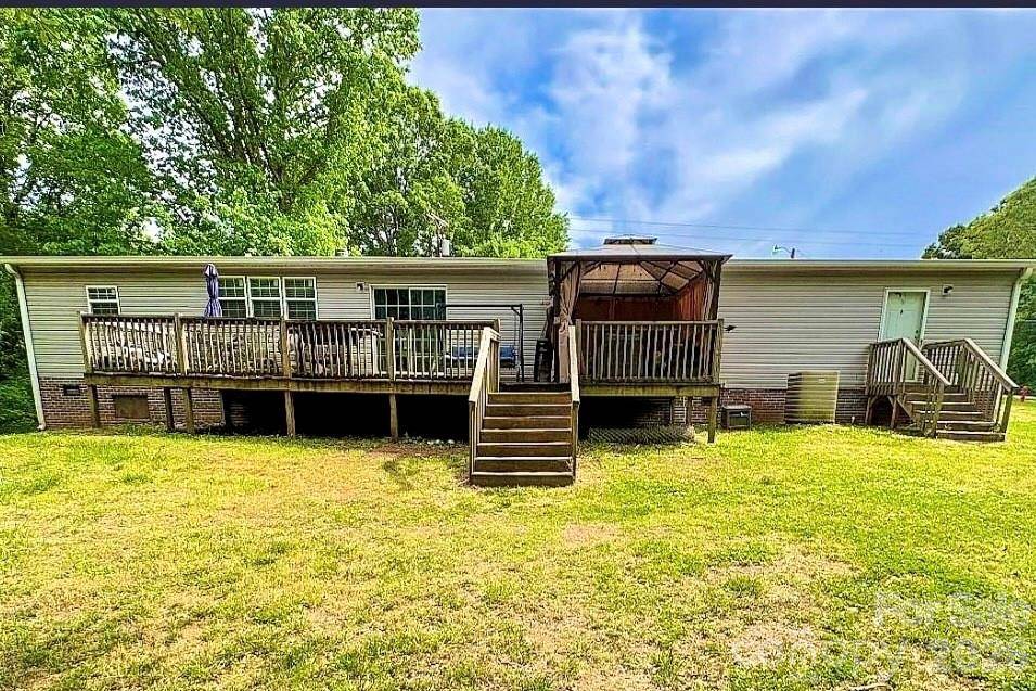718 W Virginia AVE, Bessemer City, NC 28016