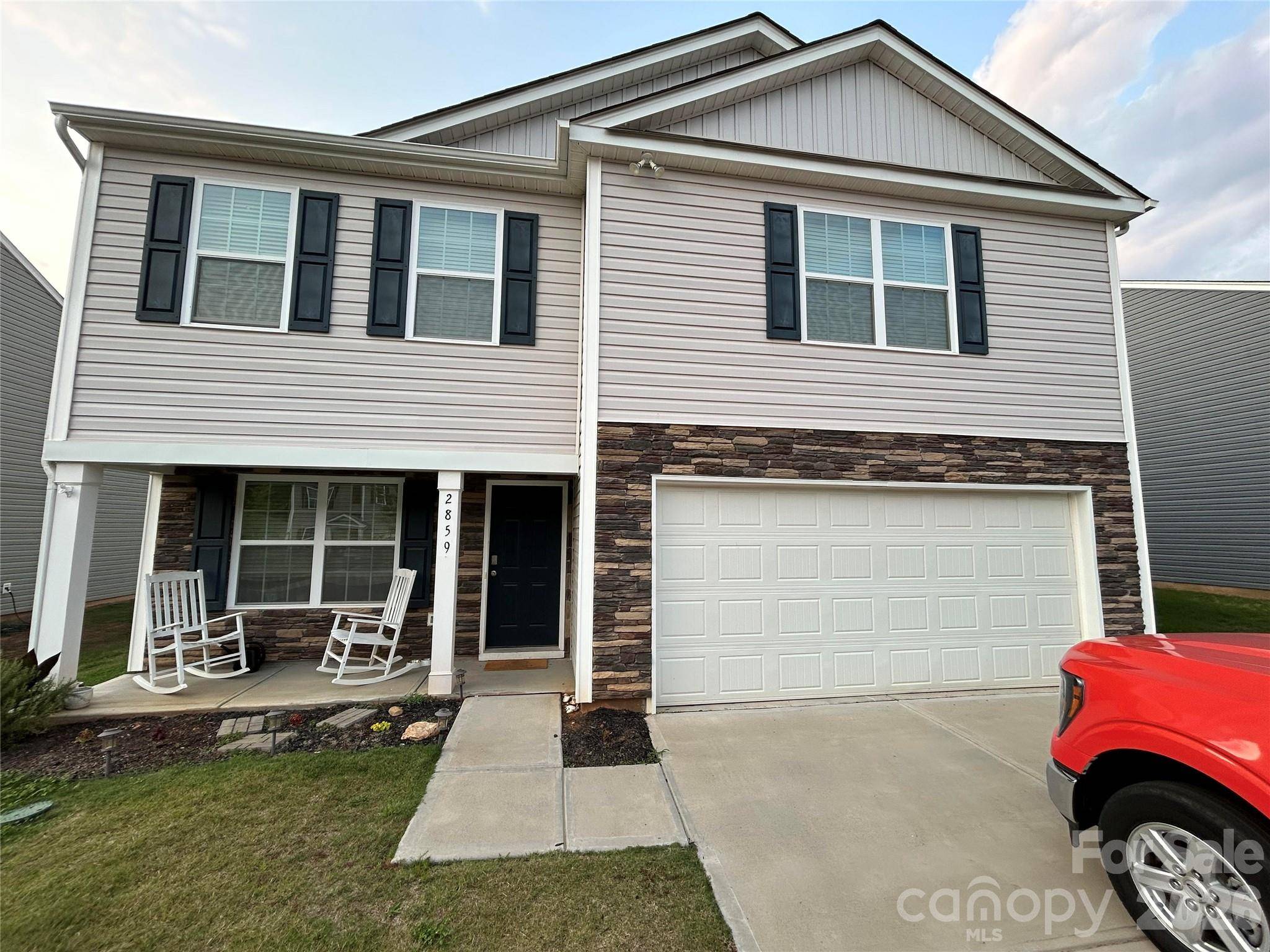 2859 Sherrills Stream DR, Sherrills Ford, NC 28673