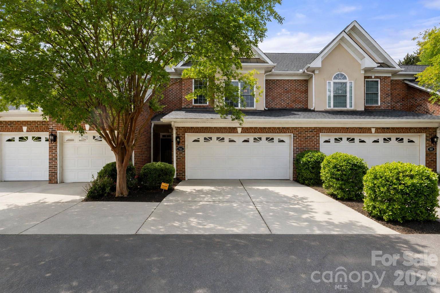 705 Congressional LN, Fort Mill, SC 29708