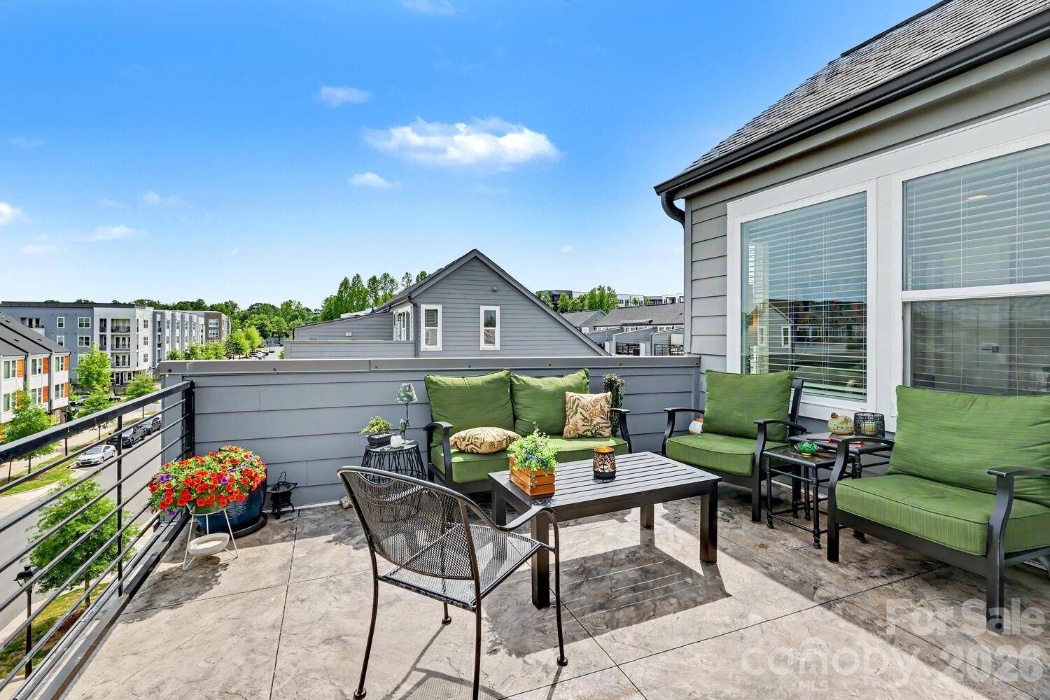 2032 Bryant Park DR, Charlotte, NC 28208
