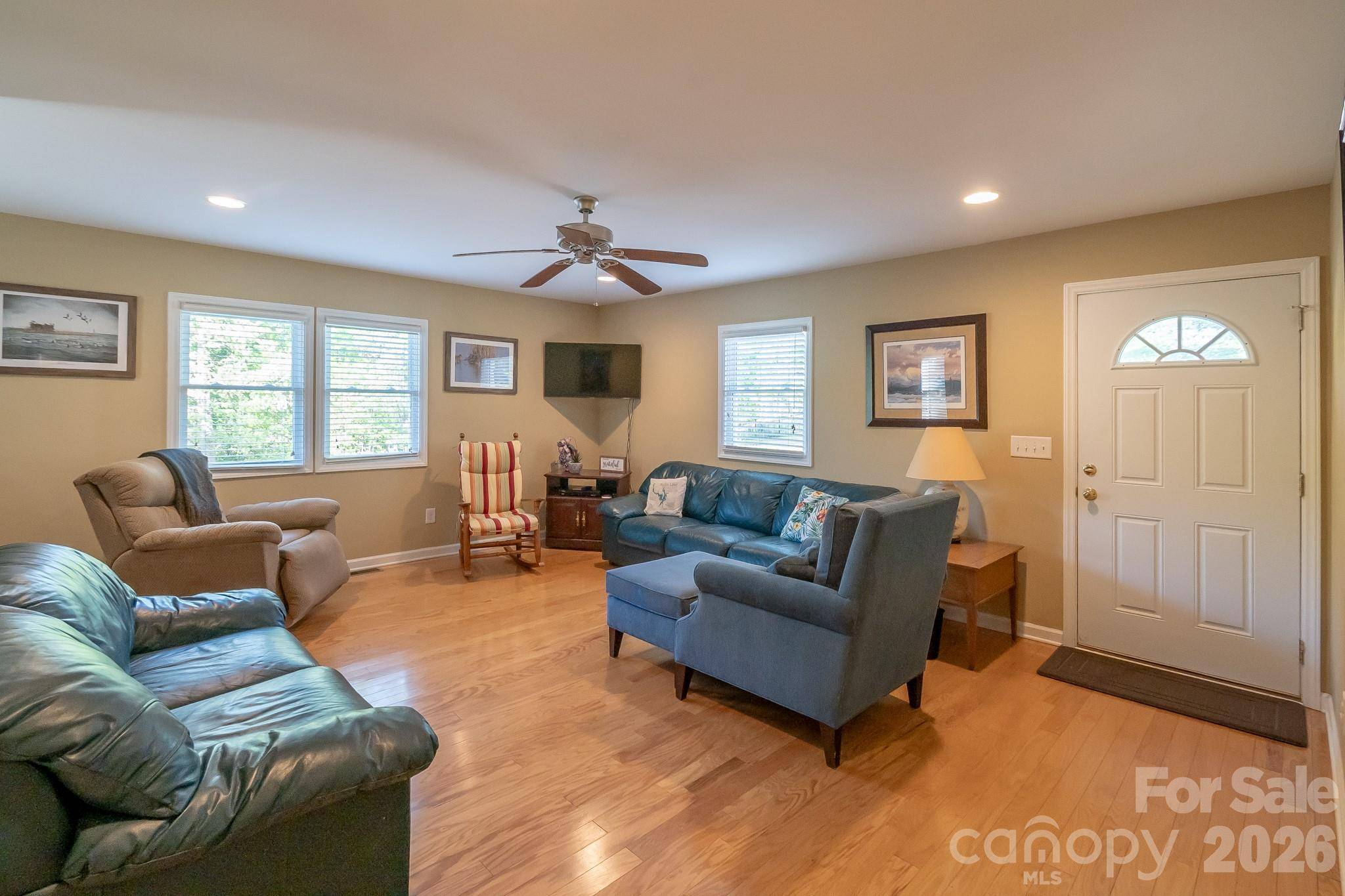 150 Pinehaven LN, New London, NC 28127