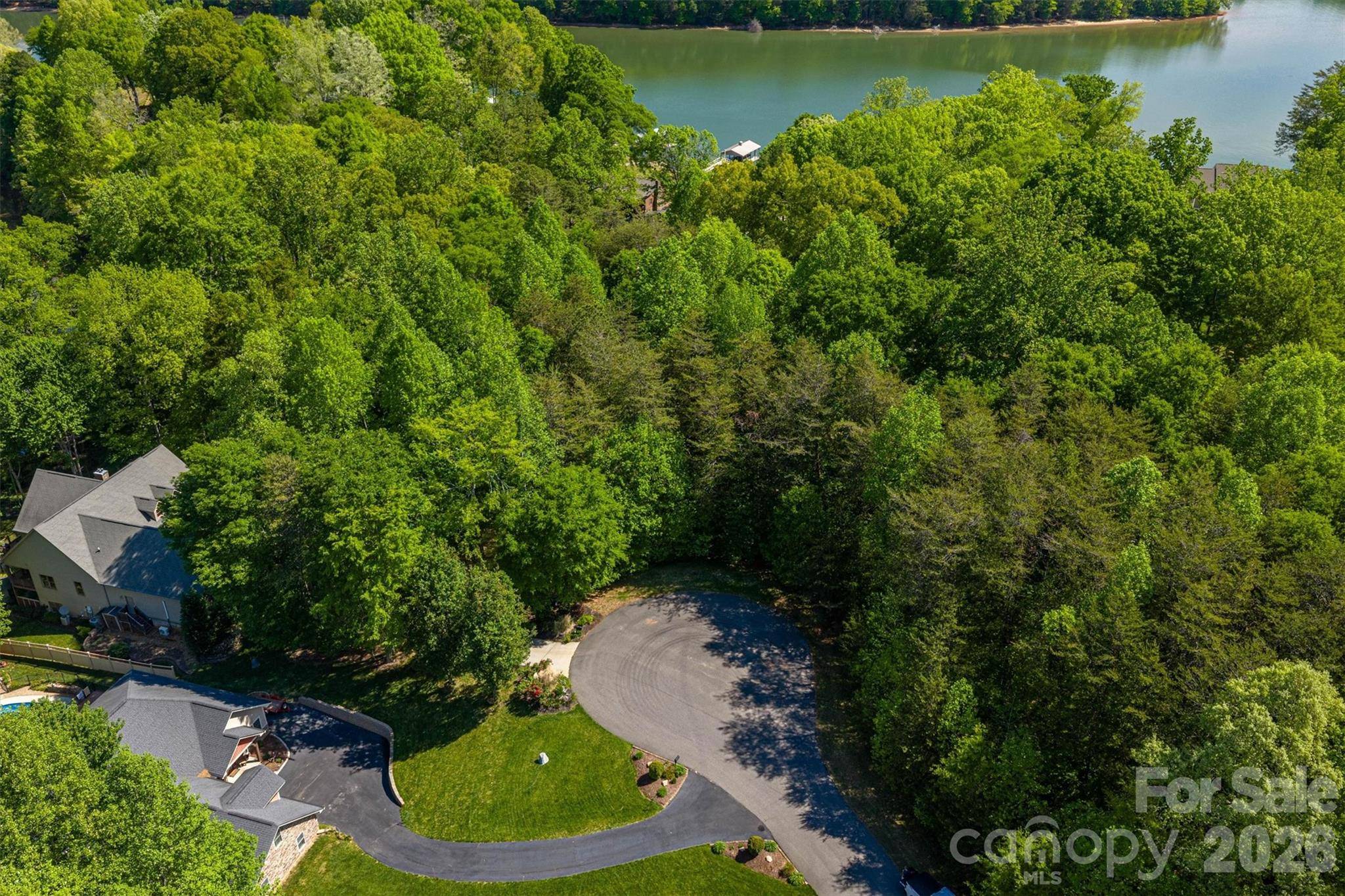 1725 Bay Head CT, Catawba, NC 28609