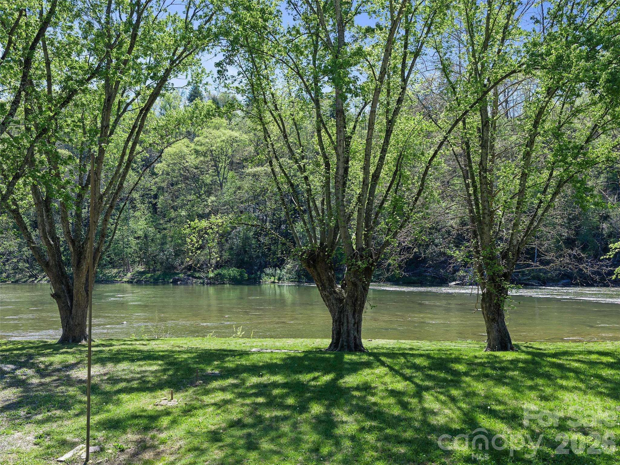 150 Rollins RD #1 & 2, Marshall, NC 28753