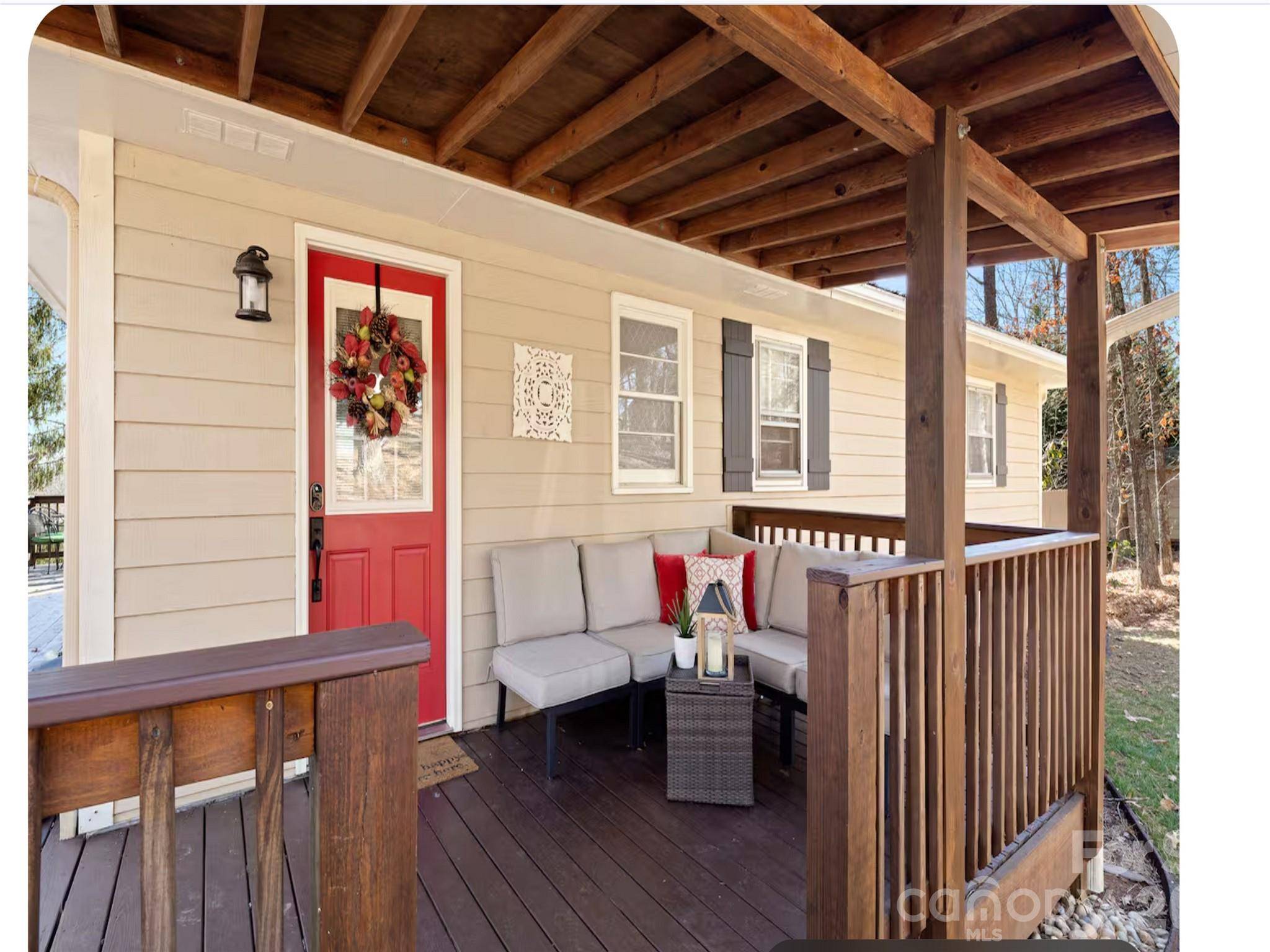 502 Long Shoals RD, Arden, NC 28704