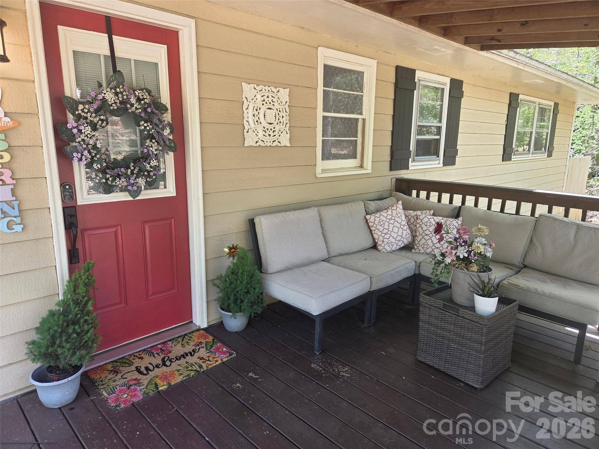 502 Long Shoals RD, Arden, NC 28704