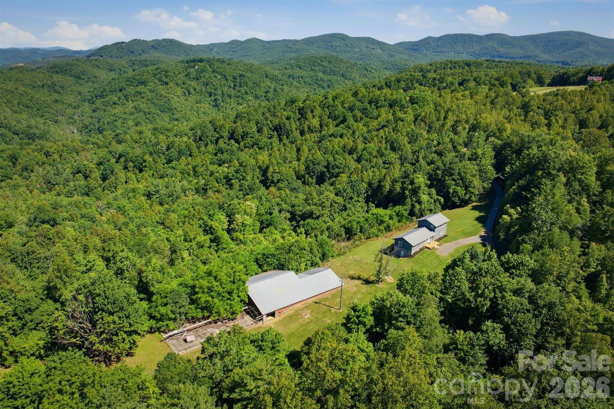 822 Windy Mountain RD, Deep Gap, NC 28618