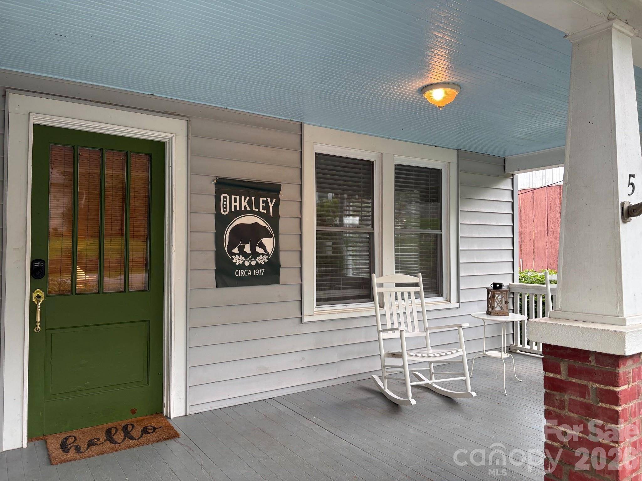 5 Main ST, Asheville, NC 28803