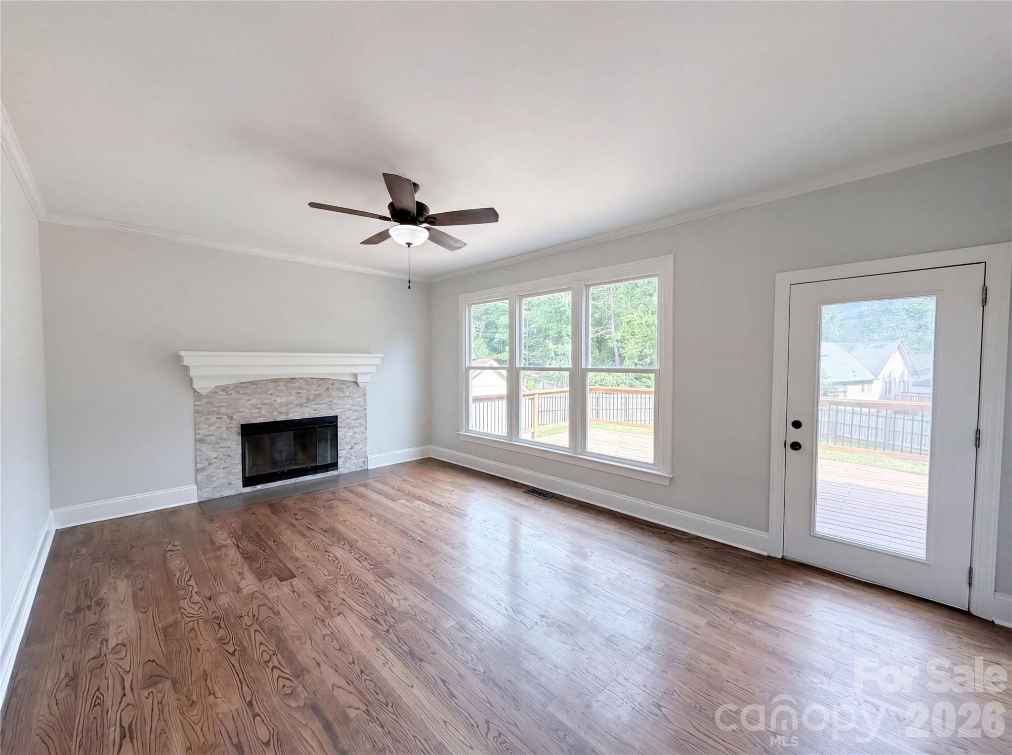 2496 Lake Shore RD S, Denver, NC 28037