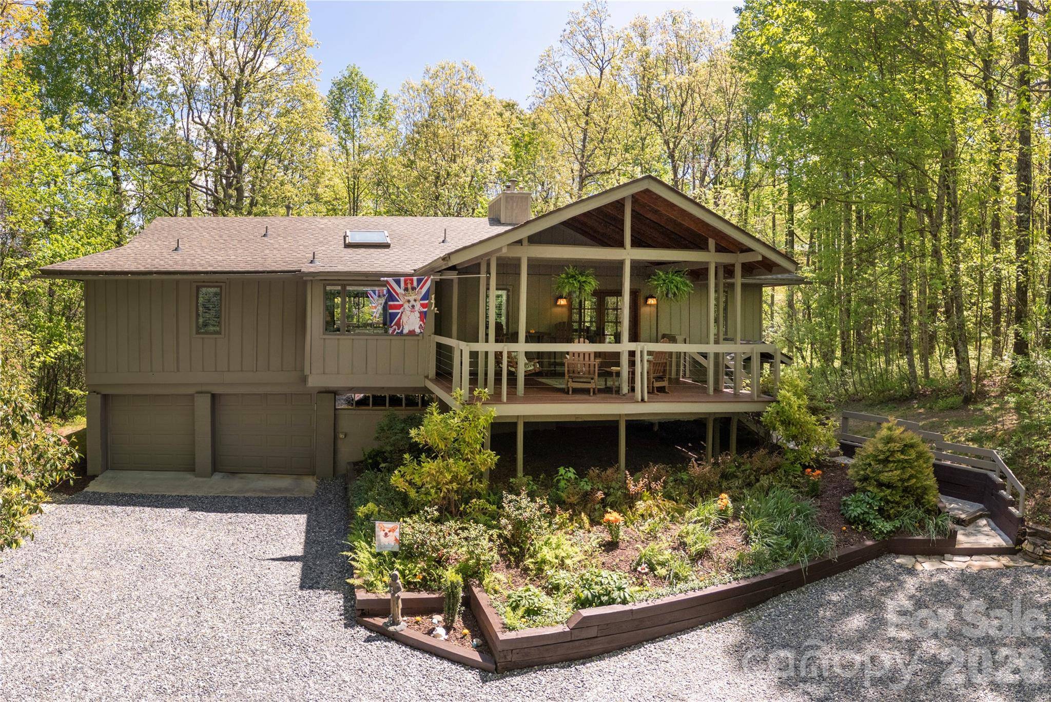 139 Panther Gap RD, Brevard, NC 28712