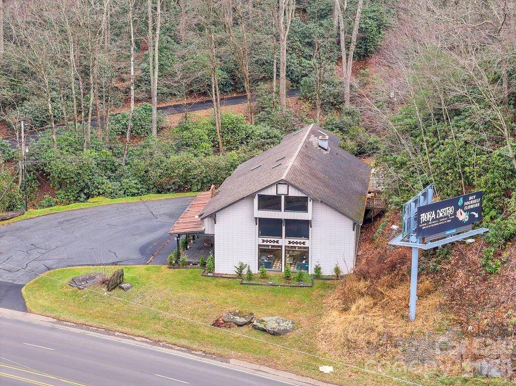 3894 US Highway 321 None S, Blowing Rock, NC 28605