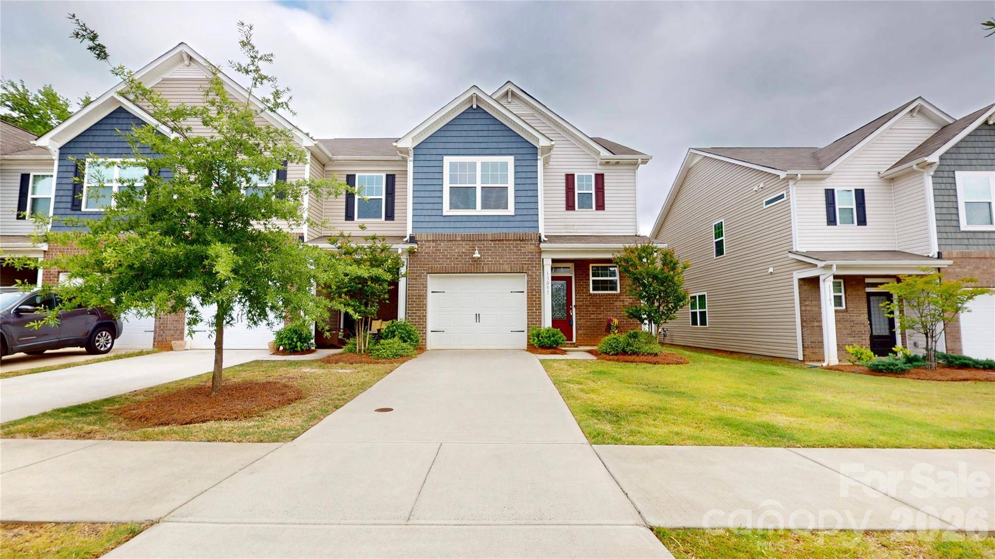 13057 Cottage Crest LN, Charlotte, NC 28273