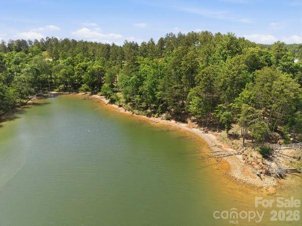 2960 Jumping RUN #89, Connelly Springs, NC 28612