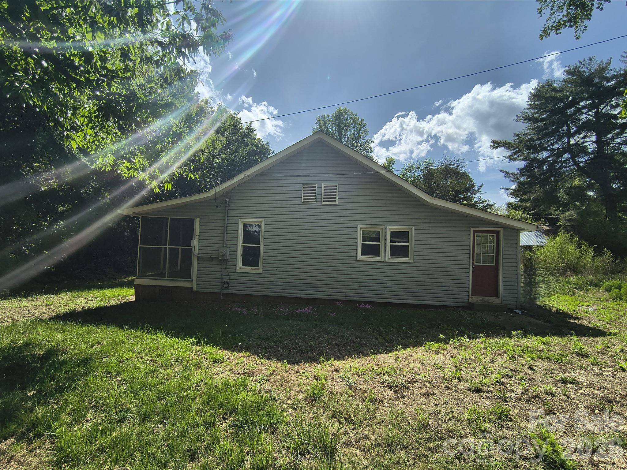 229 Friendship DR, Ellenboro, NC 28040
