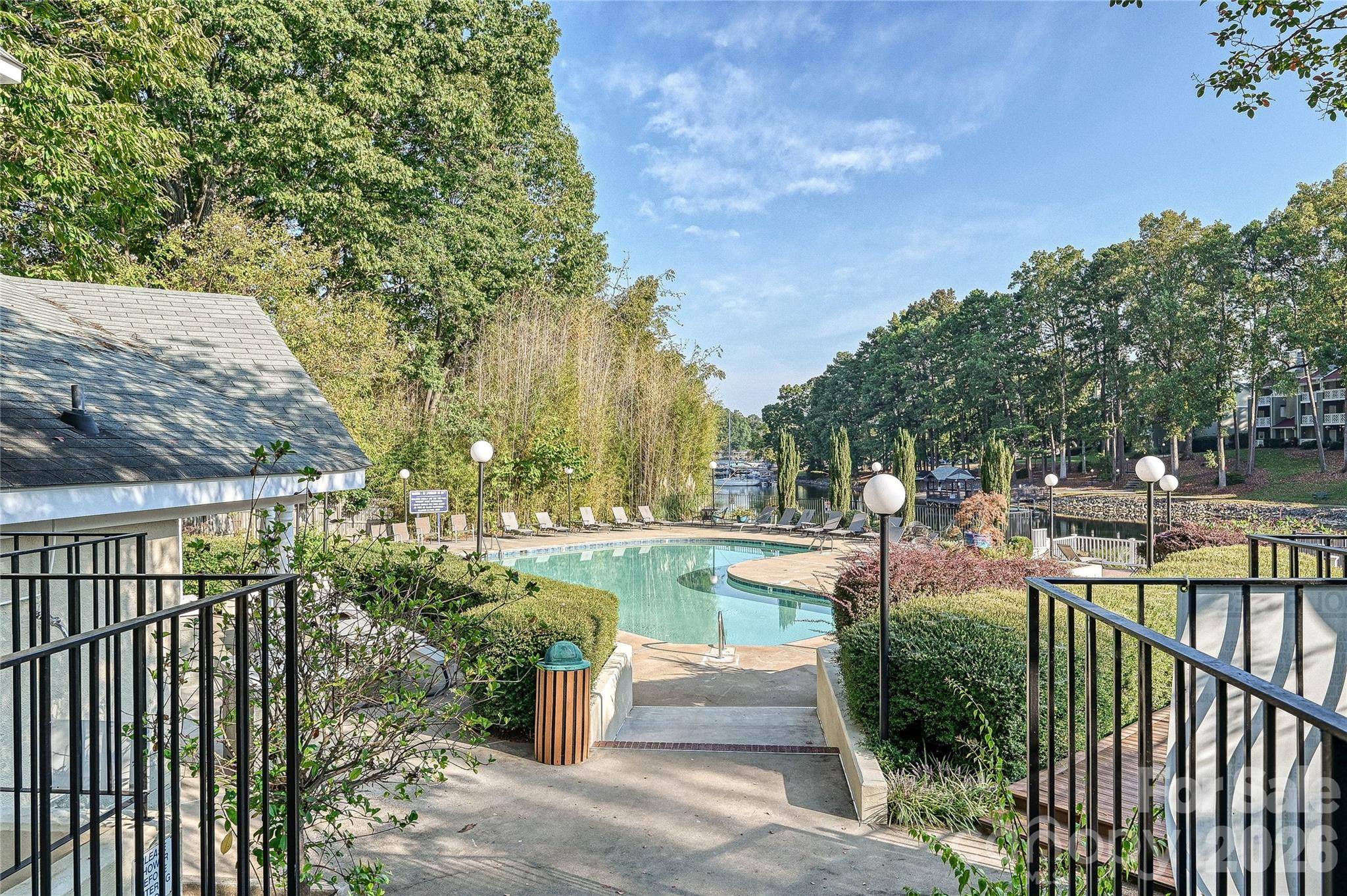 19901 Henderson RD #C, Cornelius, NC 28031