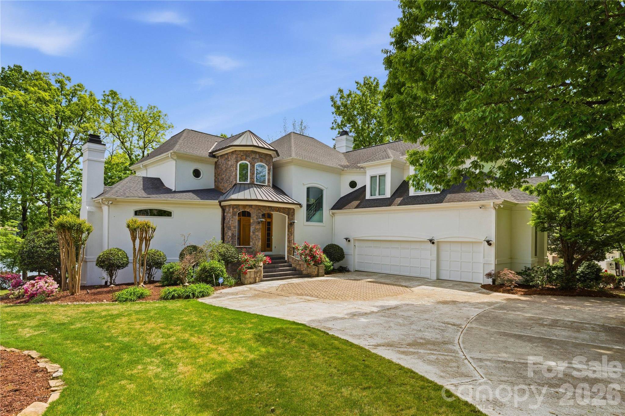 18426 Peninsula Cove LN, Cornelius, NC 28031