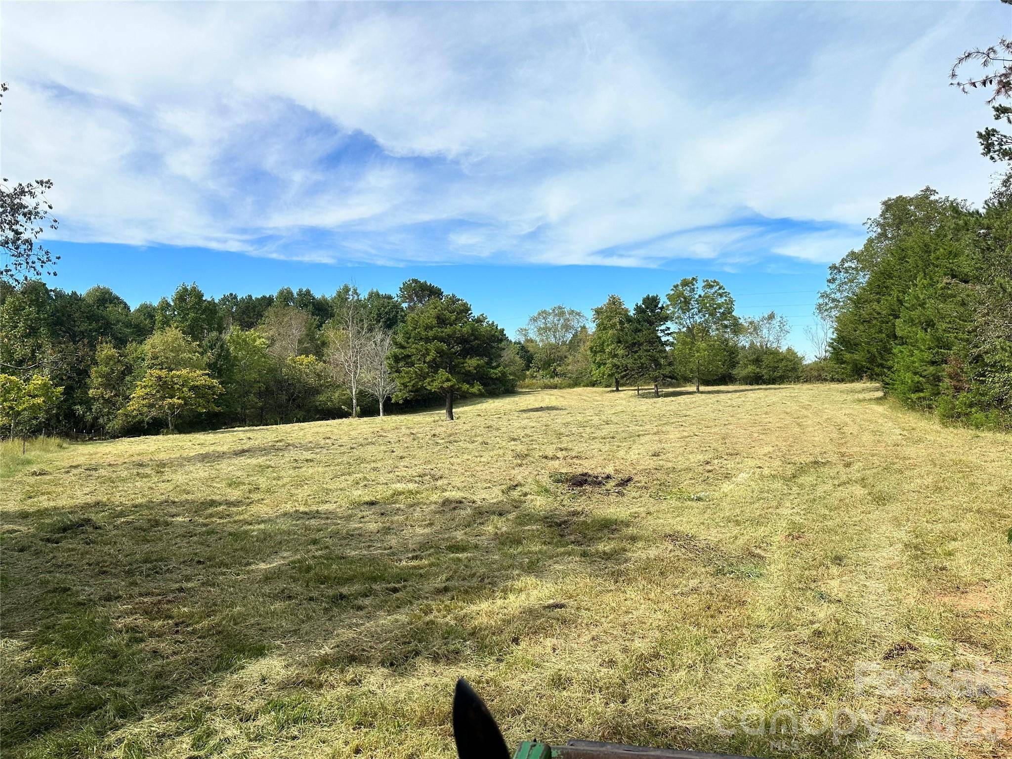 00 Eagle Mills RD, Hamptonville, NC 27020