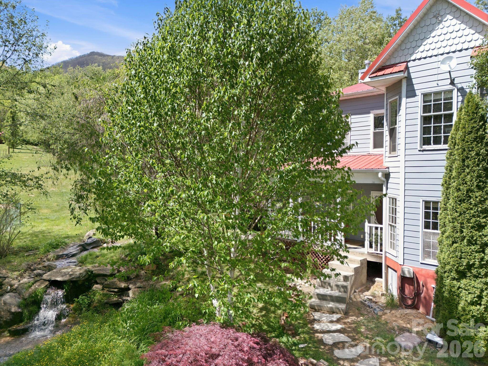2225 Bald Creek RD, Clyde, NC 28721