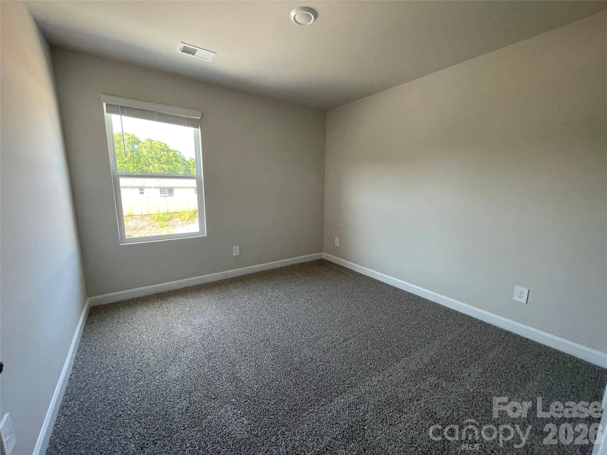 124 Utility LN #B, Mooresville, NC 28115