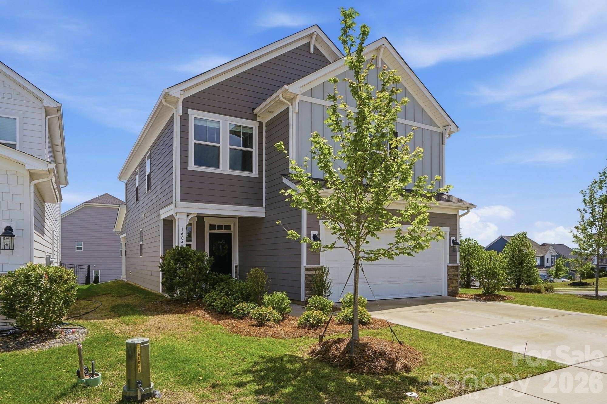 16043 River Tree LN, Charlotte, NC 28278