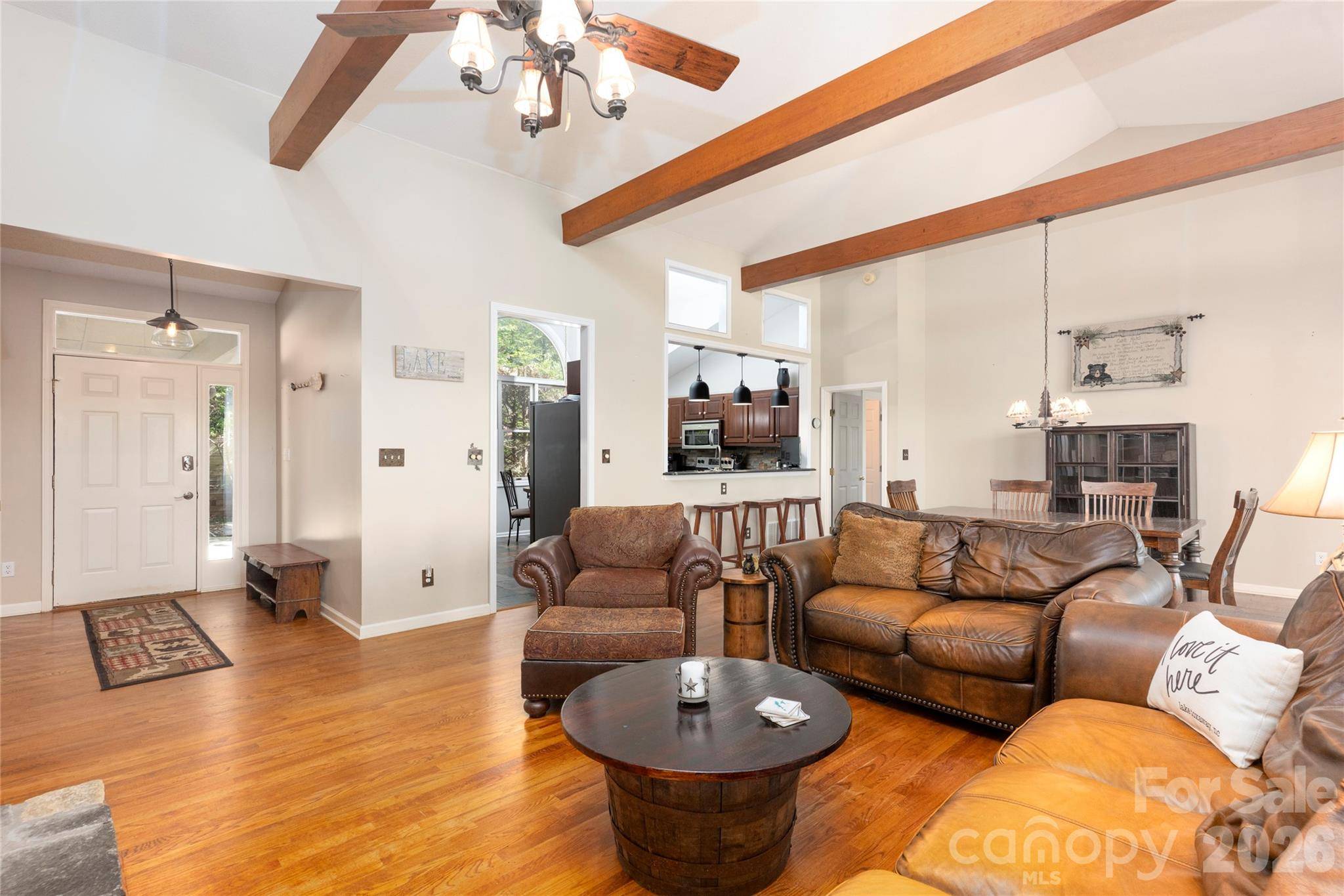 516 Cherokee TRCE, Lake Toxaway, NC 28747