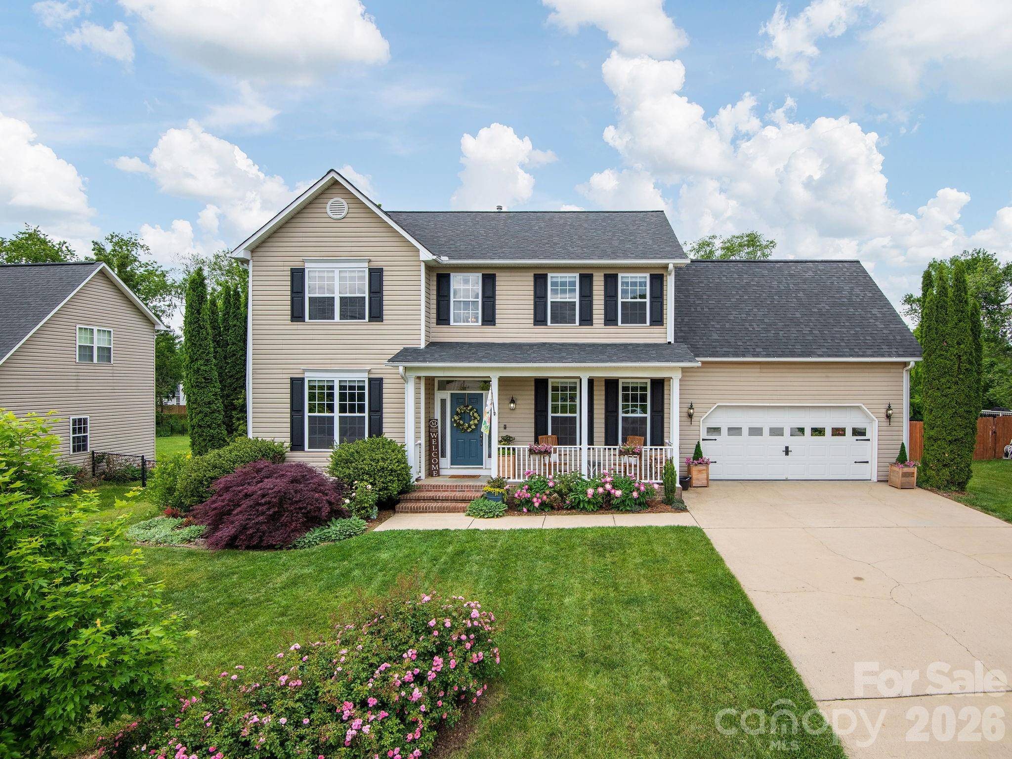 288 Walnut Crest RD, Fletcher, NC 28732