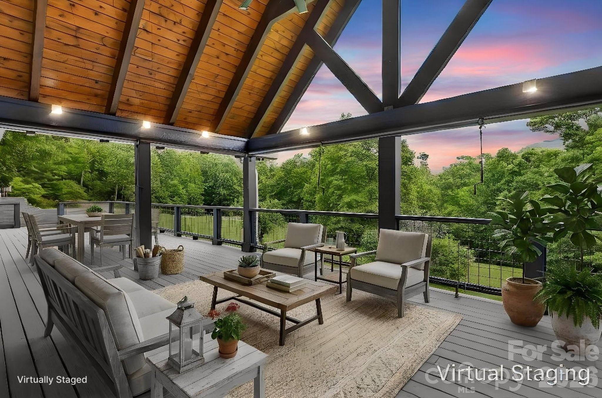 97 Whippoorwill LN, Fairview, NC 28730