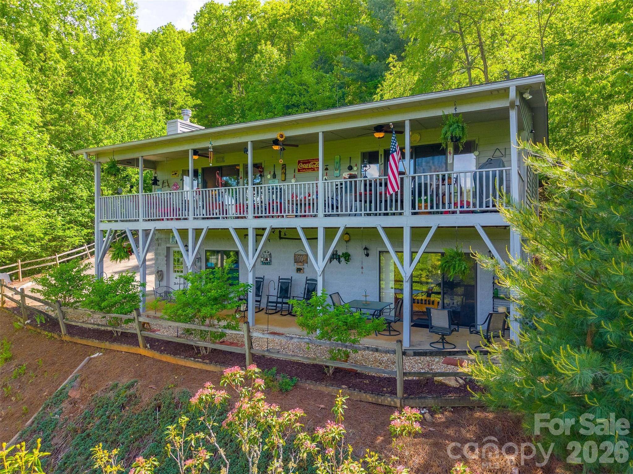 531 Reserve RD, Franklin, NC 28734
