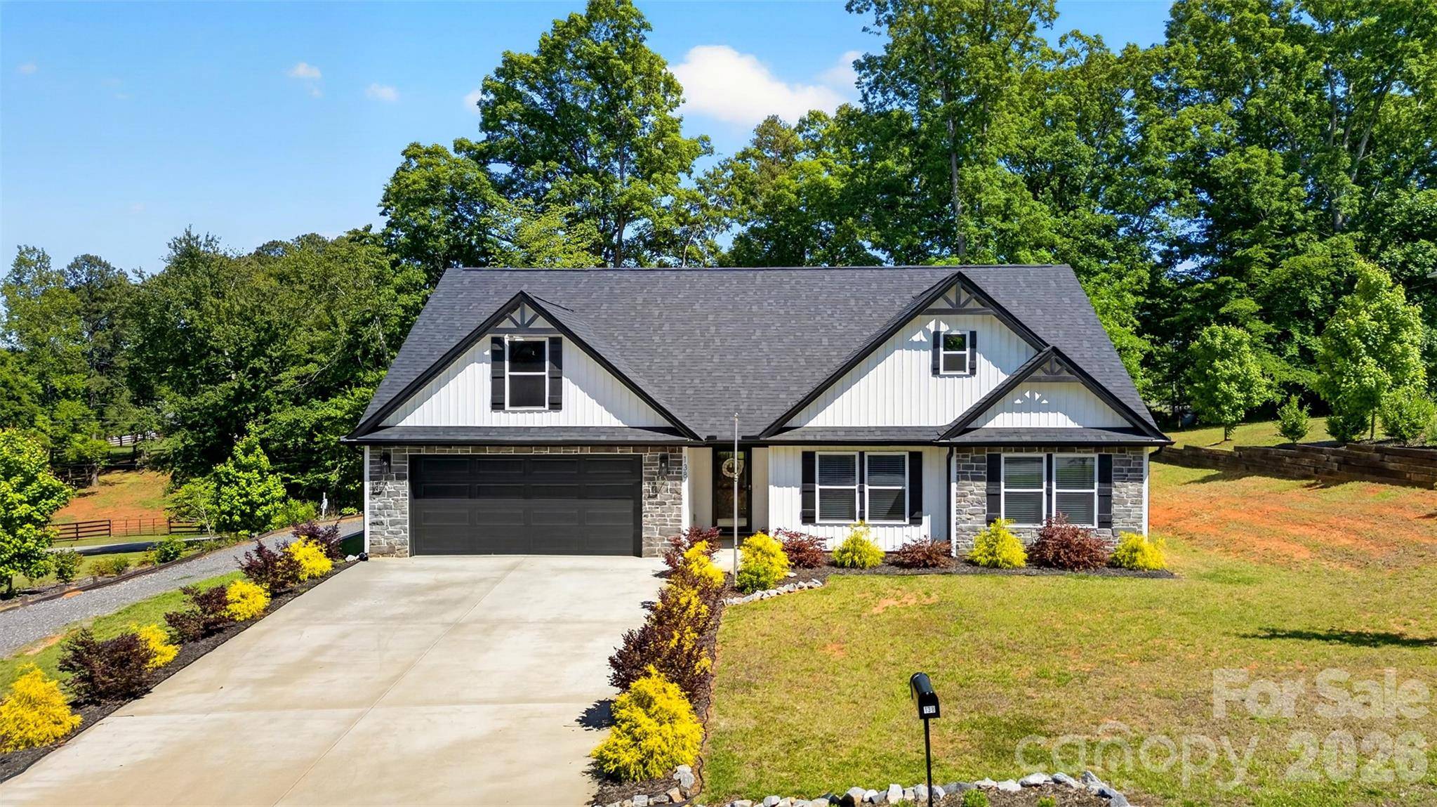138 Kasler RD, Cowpens, SC 29330
