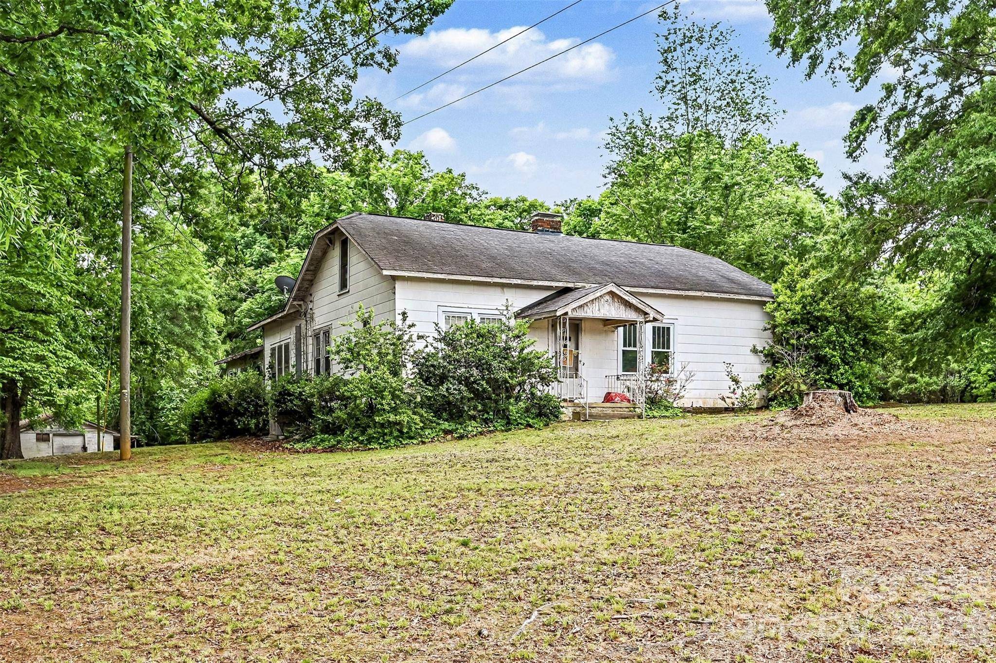 1116 Medlin RD, Monroe, NC 28112