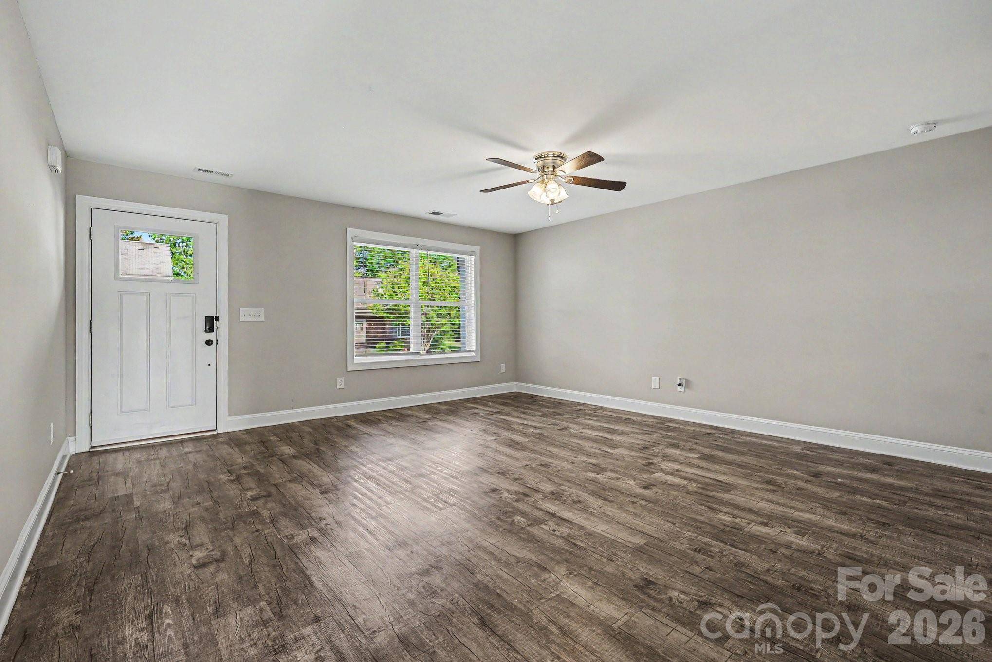 1573 Mayfair DR, Conover, NC 28613