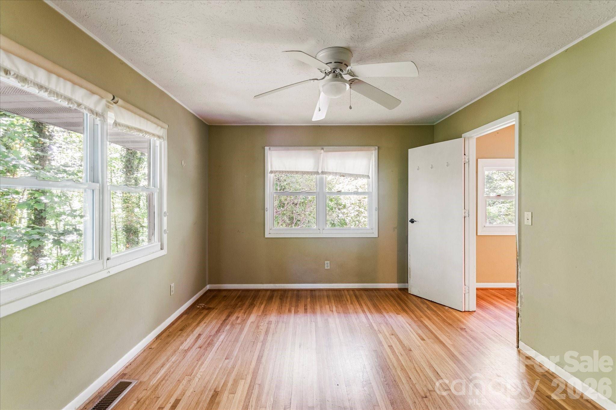 147 Barberry Heights DR, Brevard, NC 28712