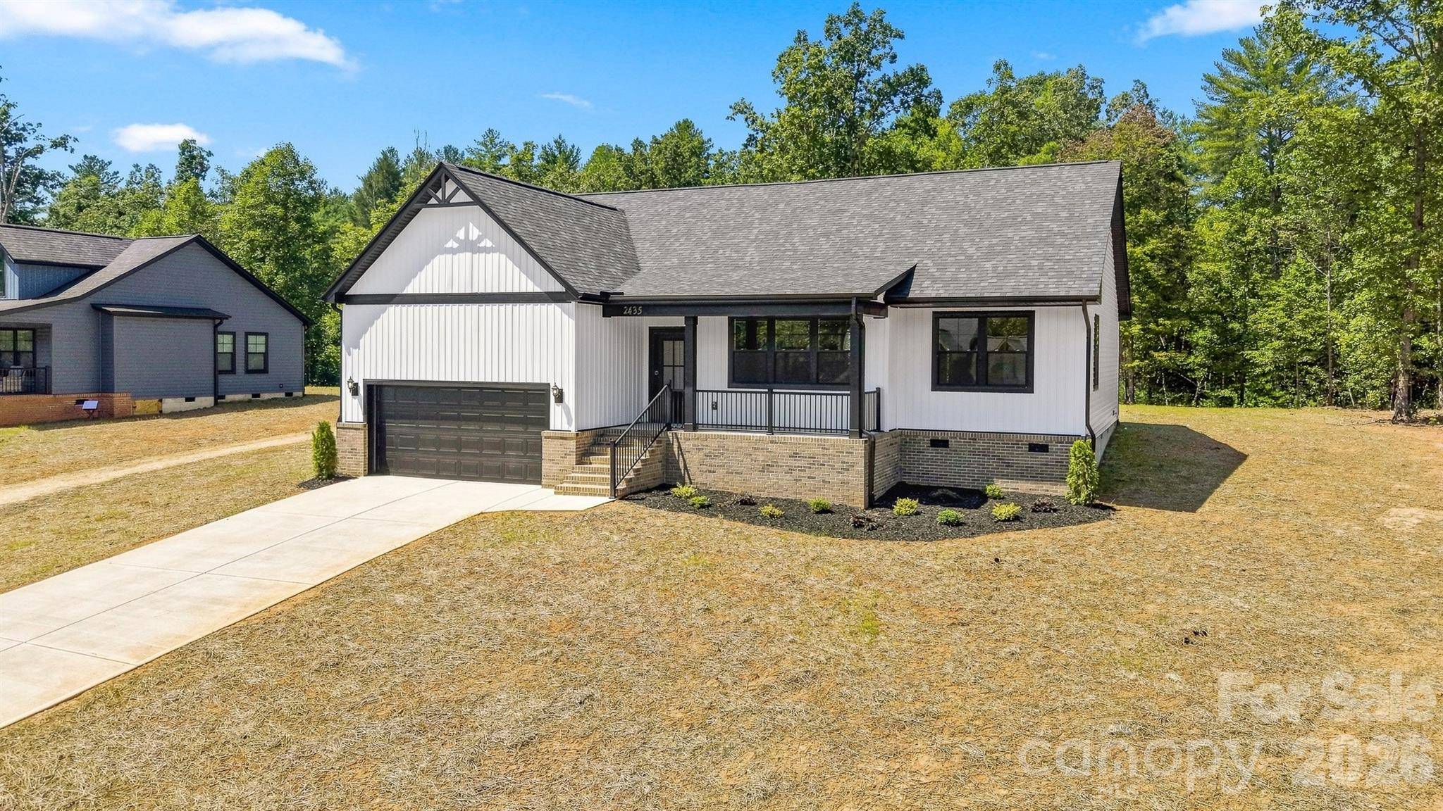 2435 Kimberly AVE, Morganton, NC 28655
