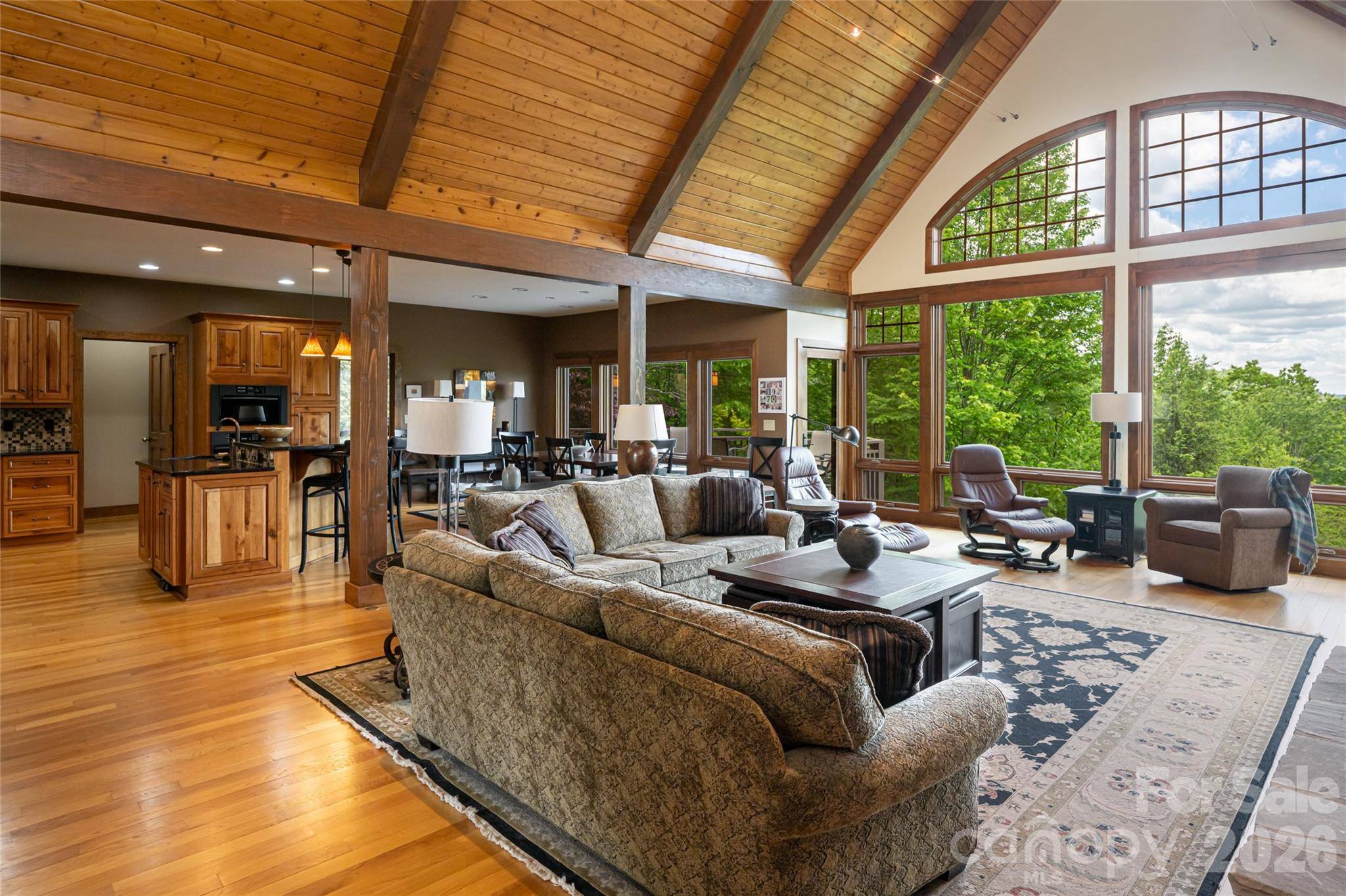 211 Boulder Ridge DR, Hendersonville, NC 28792