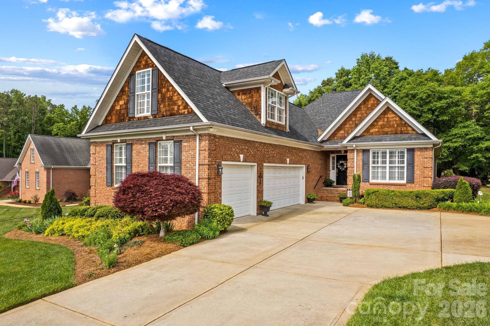 7767 St Andrews LN, Denver, NC 28164