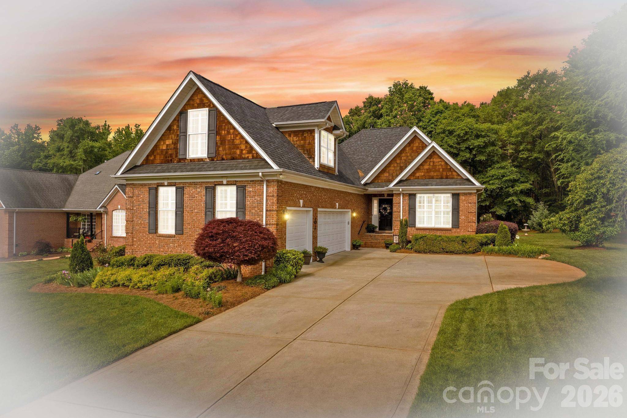 7767 St Andrews LN, Denver, NC 28164