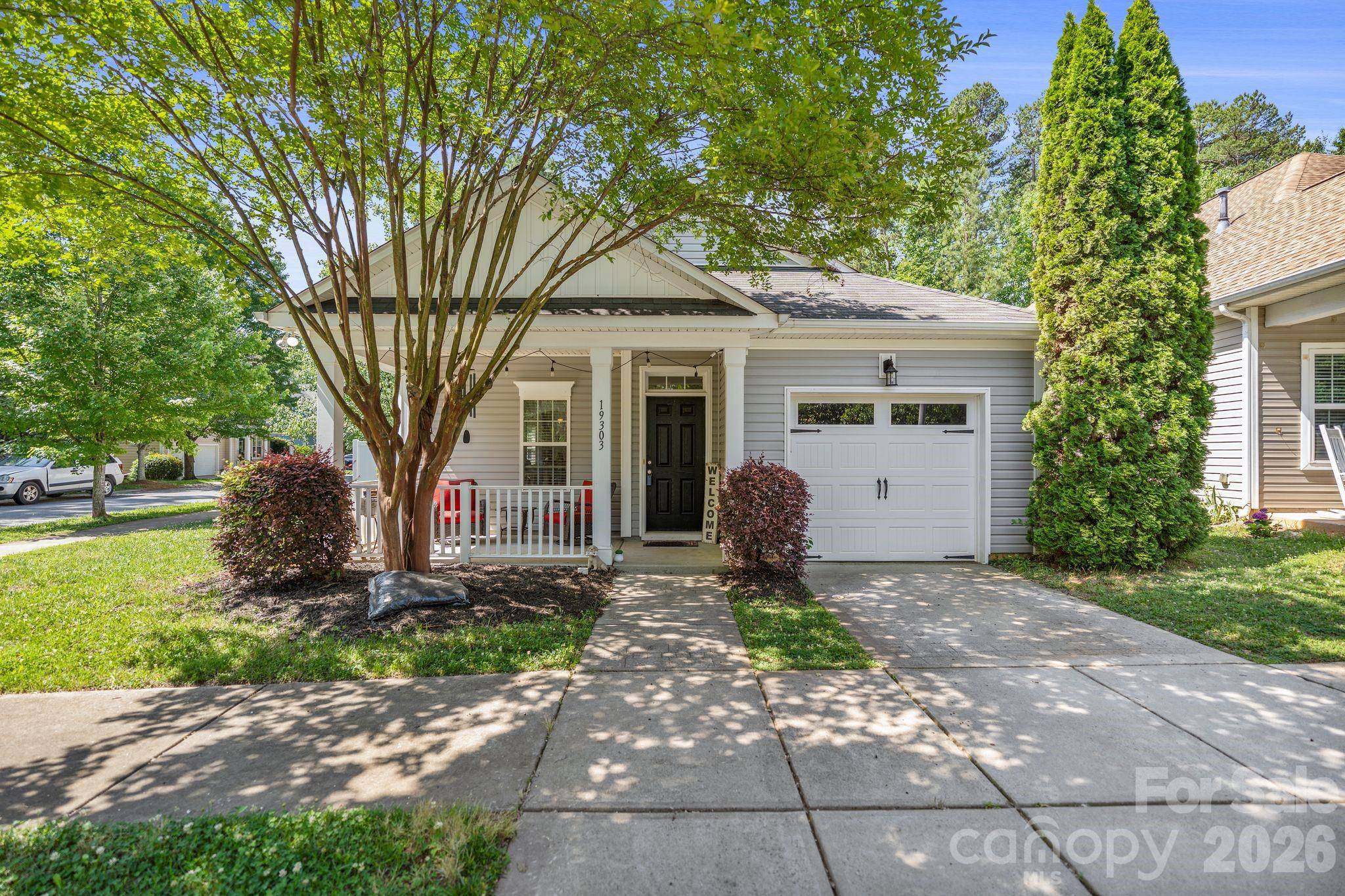 19303 Pocono LN, Cornelius, NC 28031