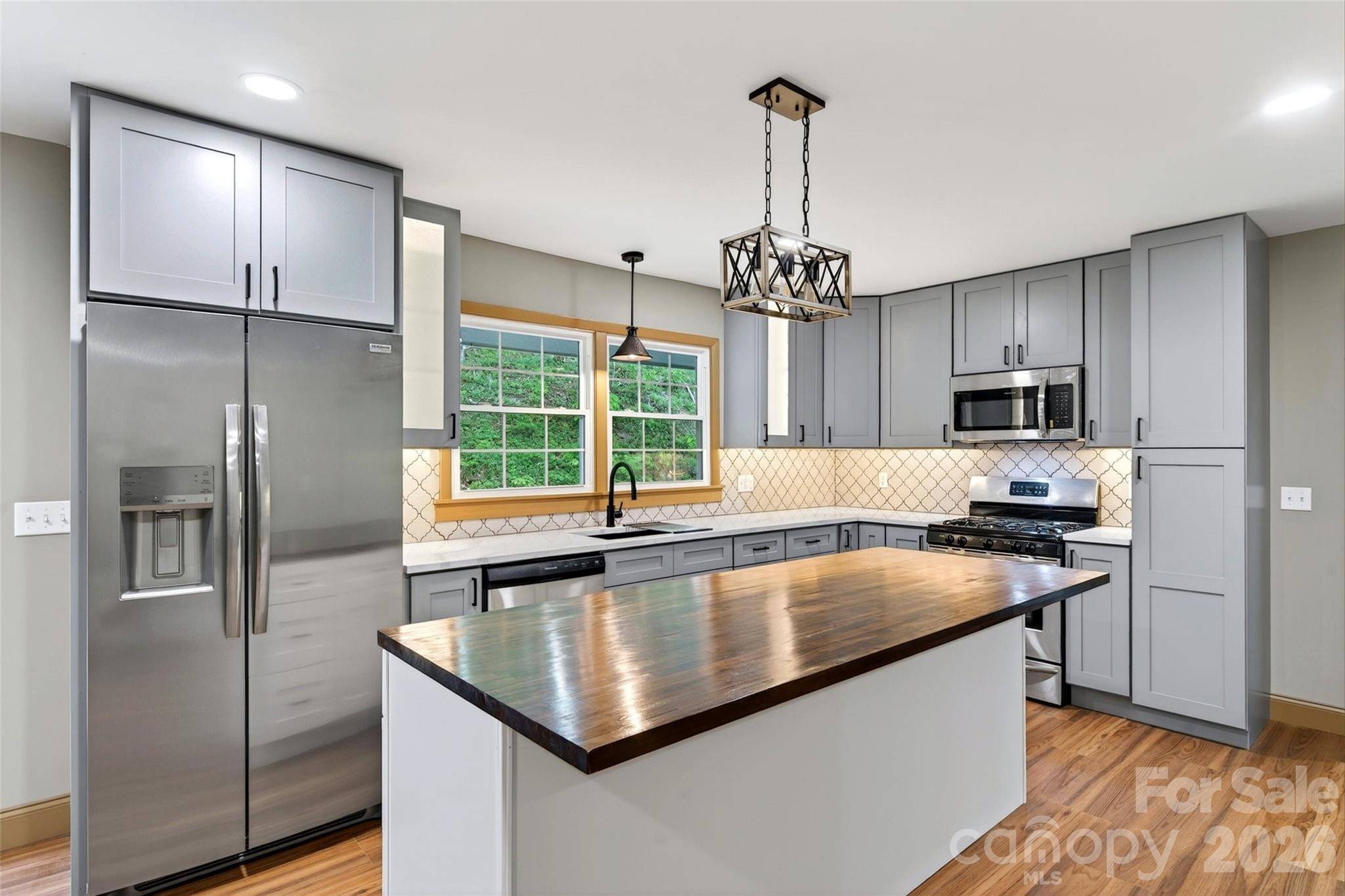 3781 S 226 HWY, Bakersville, NC 28705