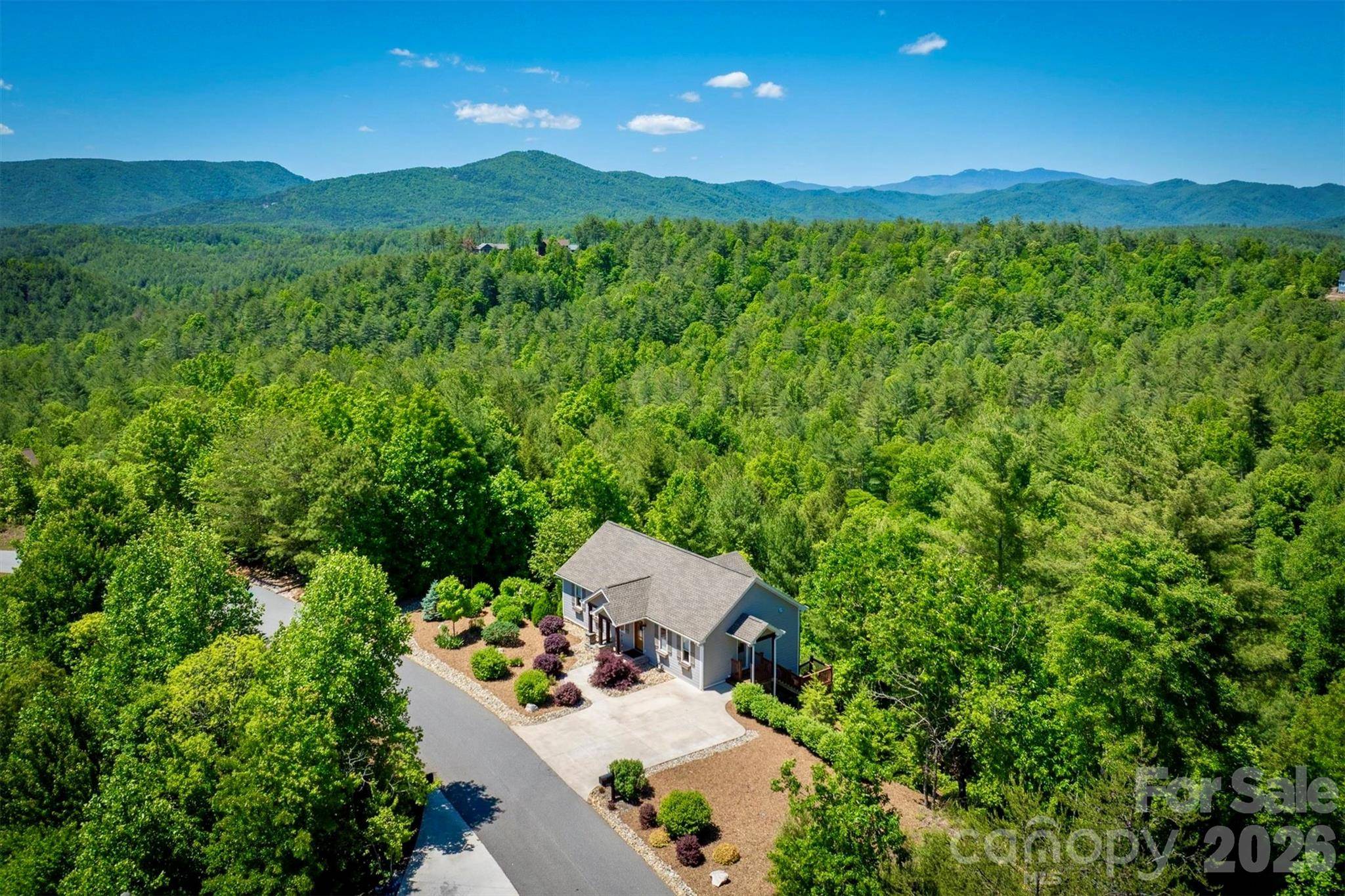 5564 Table View LN, Lenoir, NC 28645