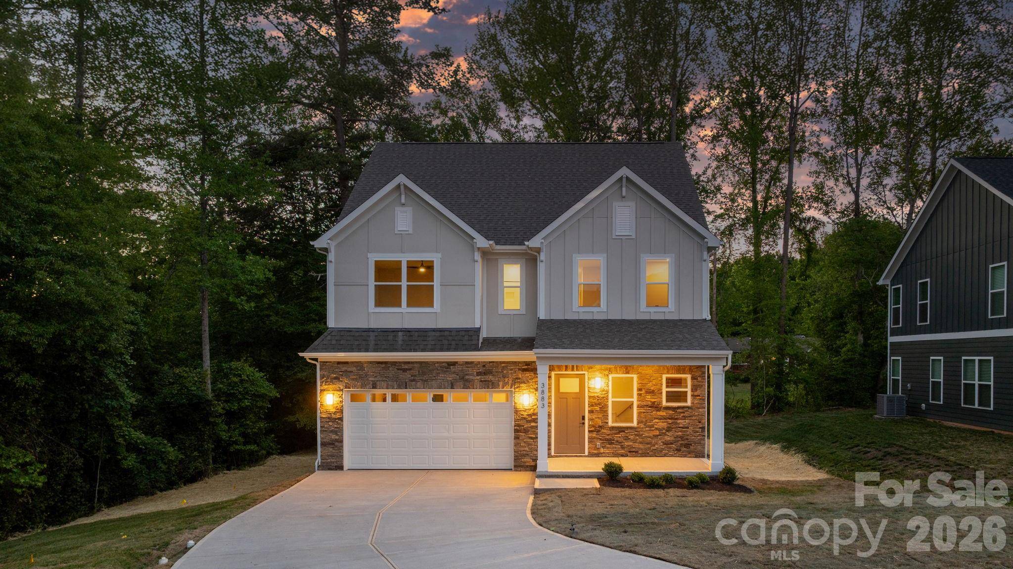 3883 12th ST NE, Hickory, NC 28601