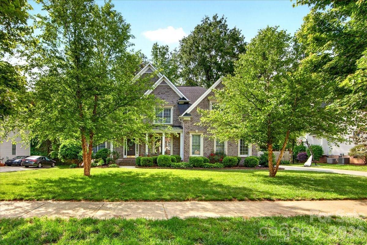 6410 Latta Springs CIR, Huntersville, NC 28078