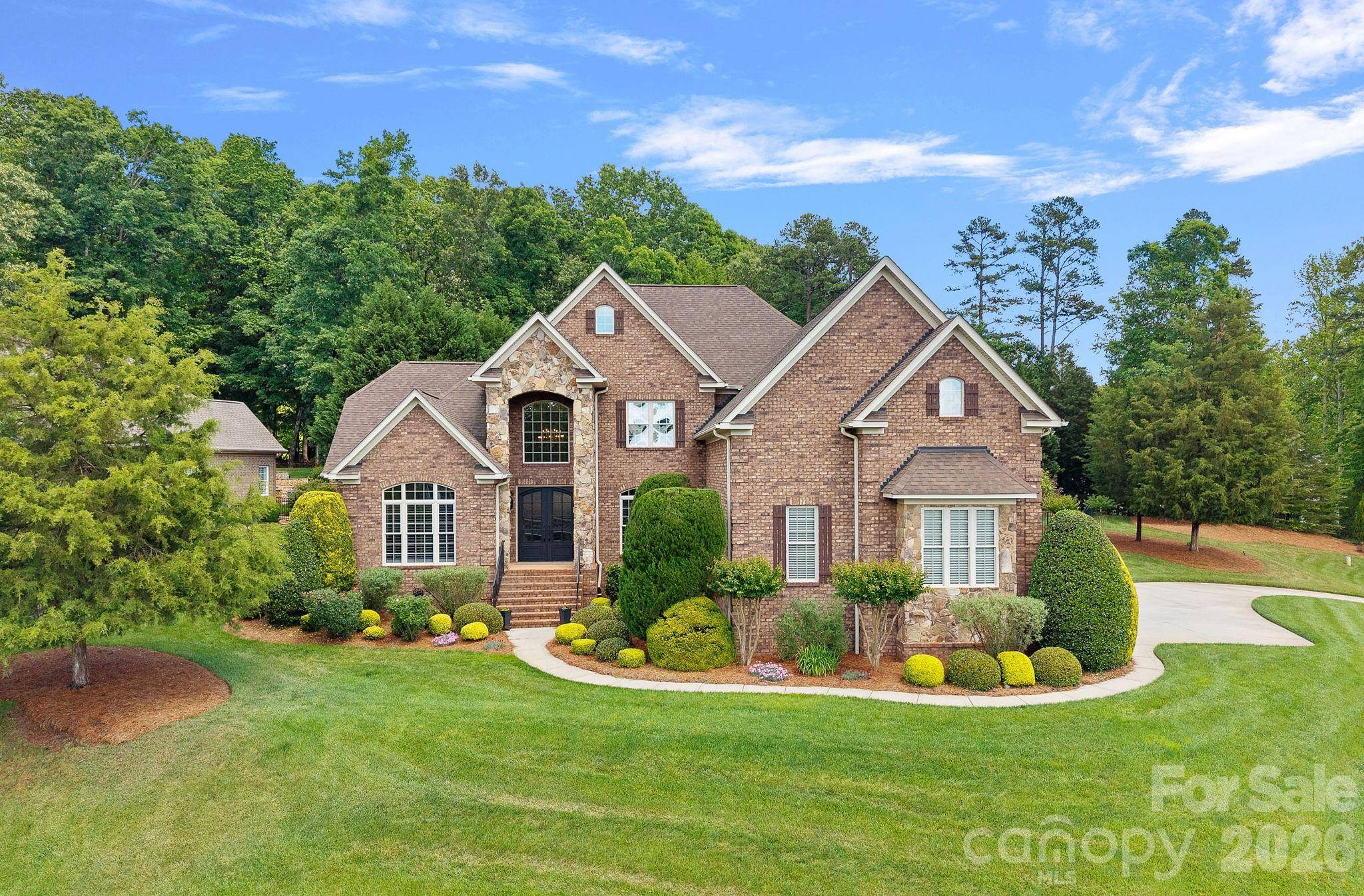 104 Timberside DR, Davidson, NC 28036