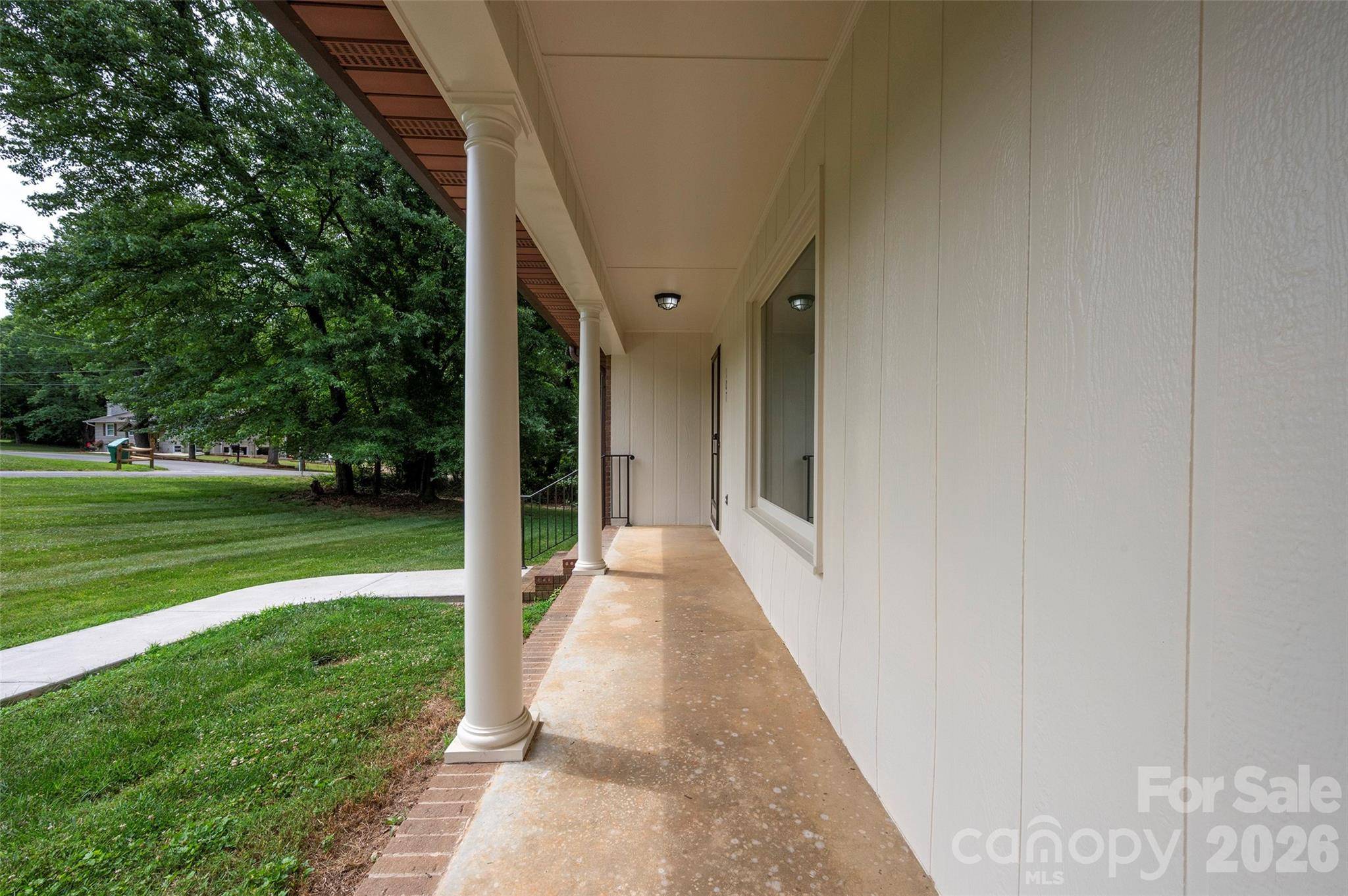 107 Coram AVE, Boonville, NC 27011