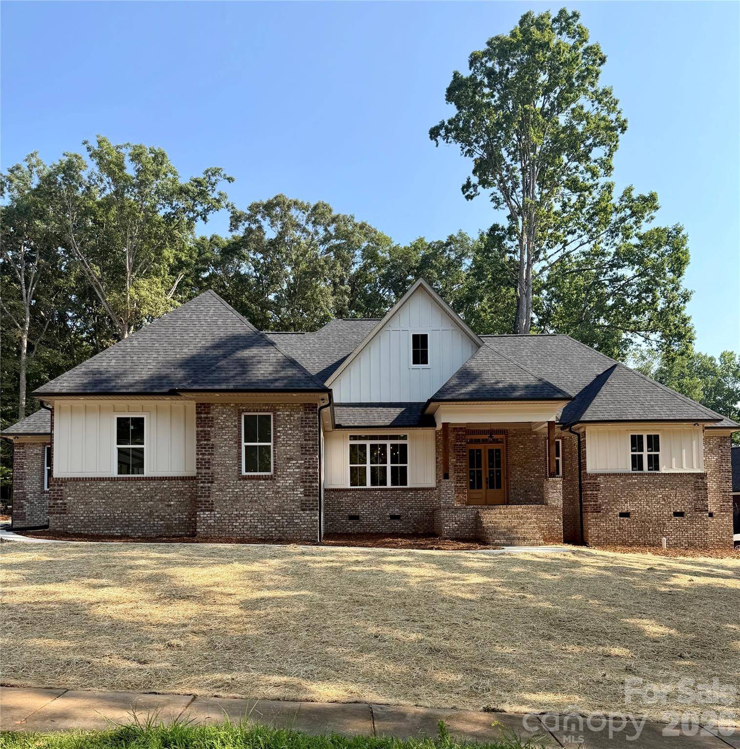 207 Kingsbridge RD, Salisbury, NC 28144
