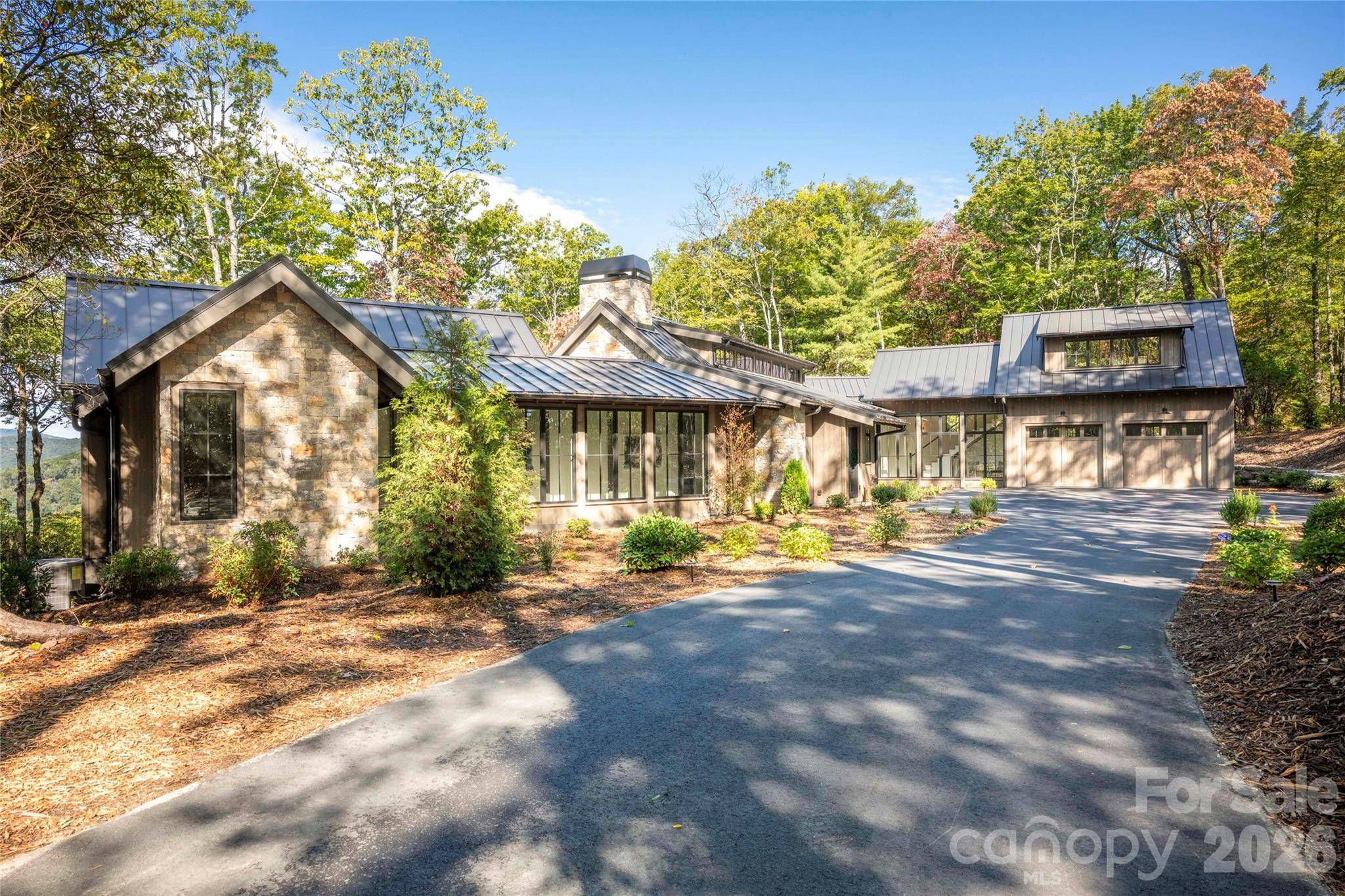 519 Eagle DR, Sapphire, NC 28774