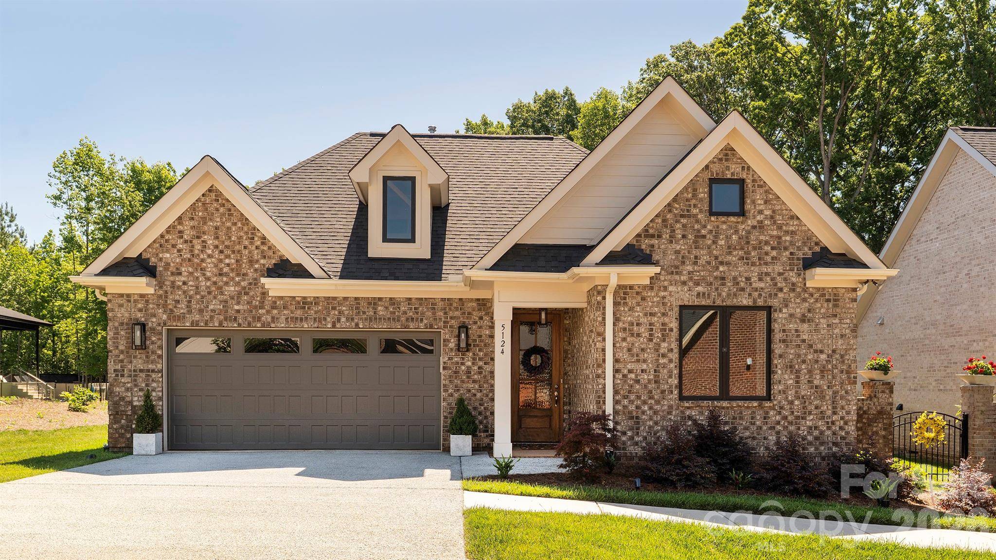5124 Silver Trace LN, Denver, NC 28037