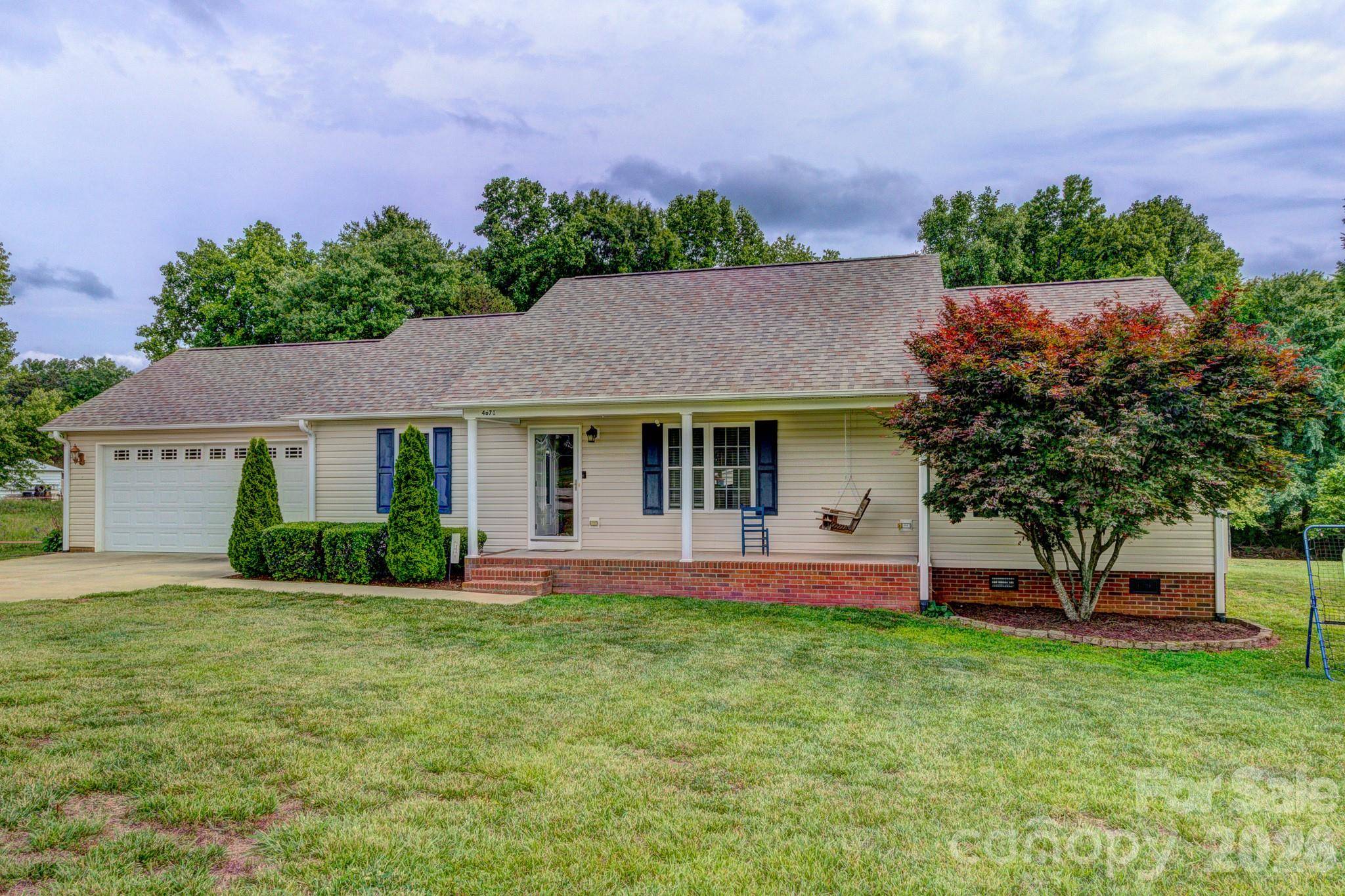 4671 Garys PL, Crouse, NC 28033