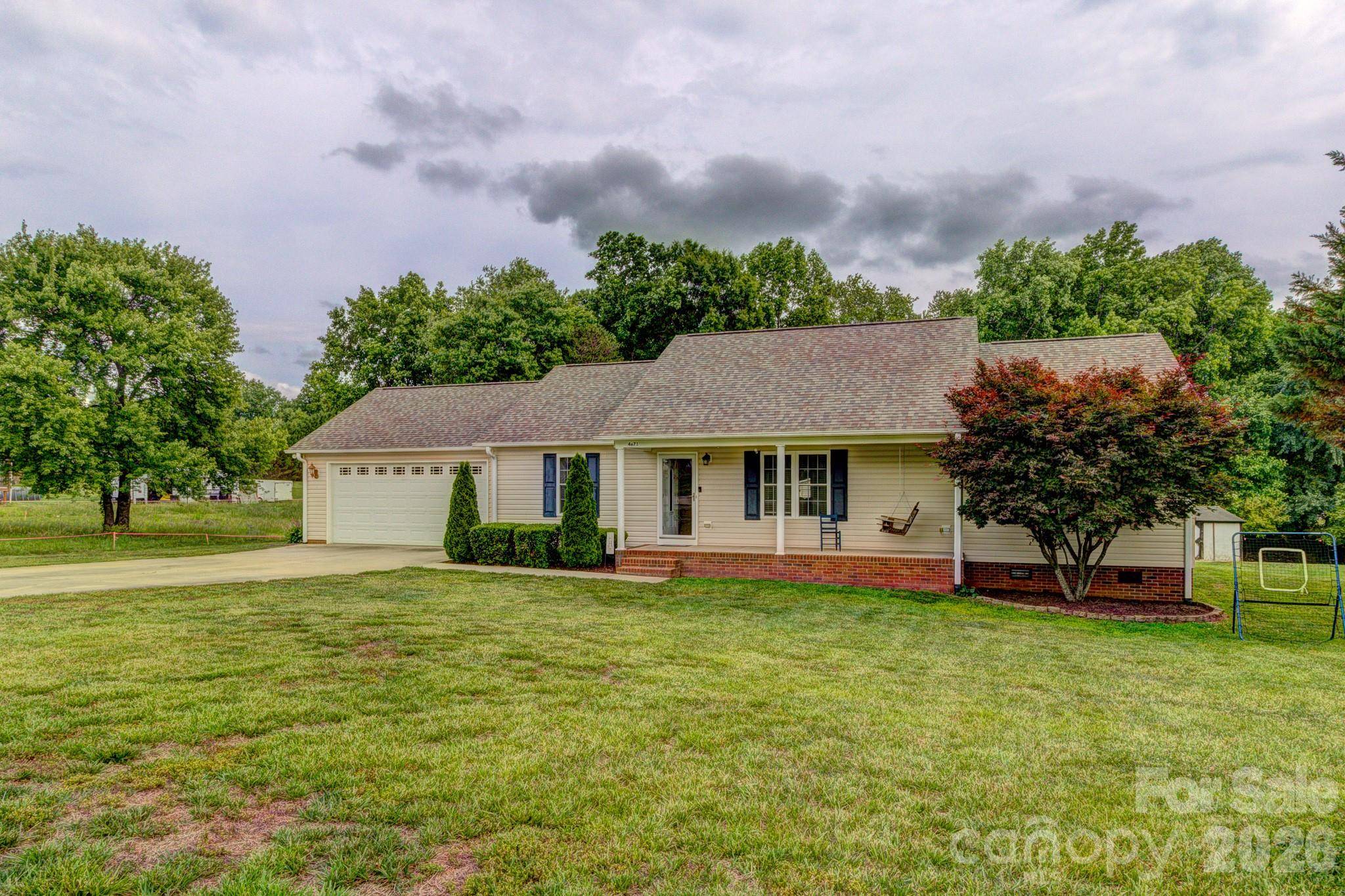 4671 Garys PL, Crouse, NC 28033