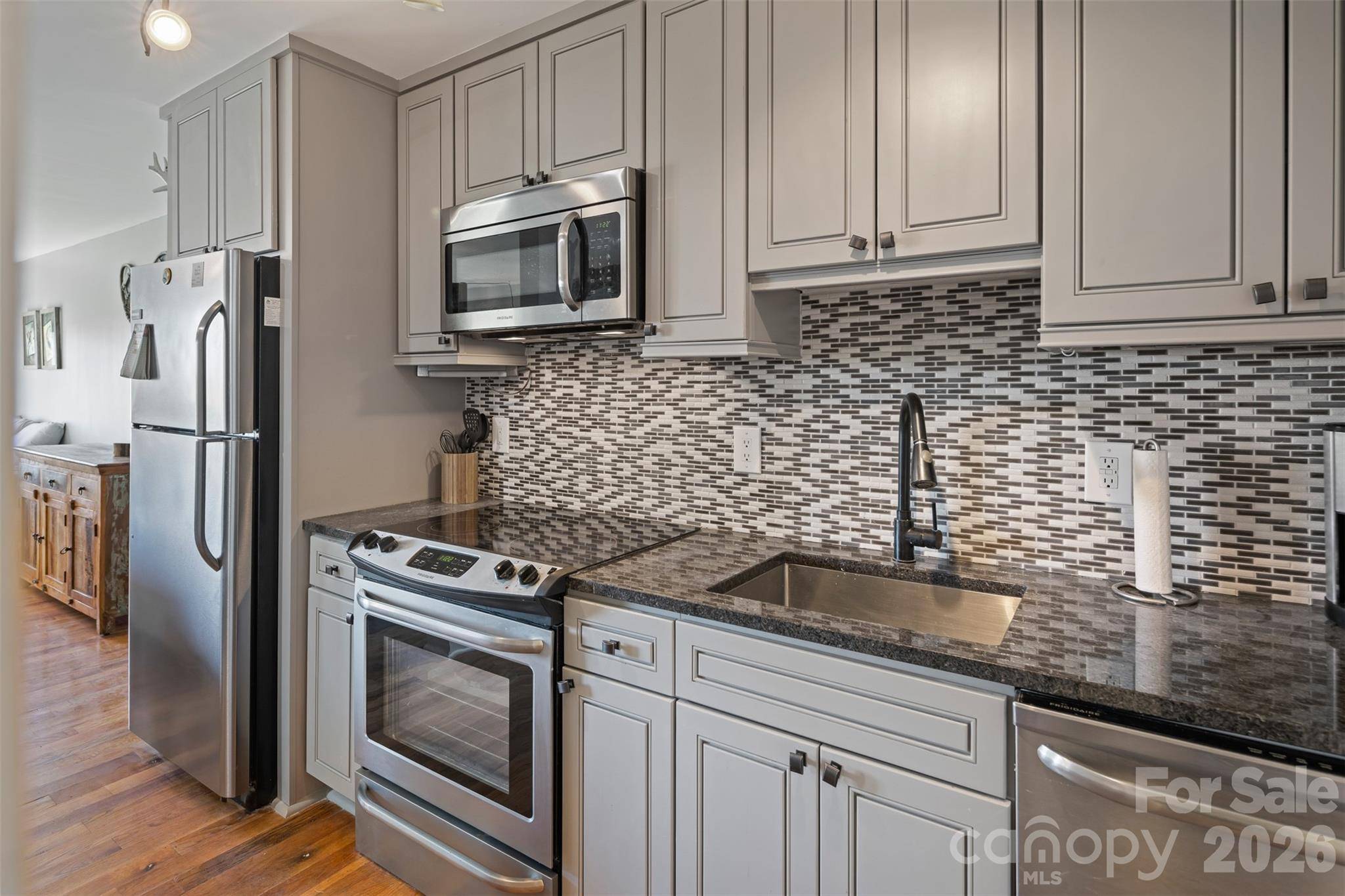 301 Pinnacle Inn RD #4103, Beech Mountain, NC 28604