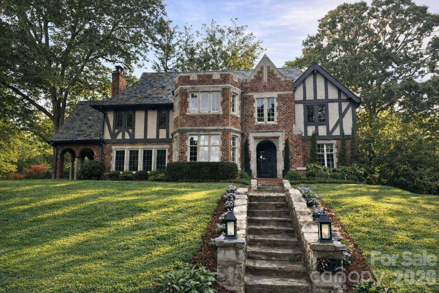 72 Windsor RD, Asheville, NC 28804